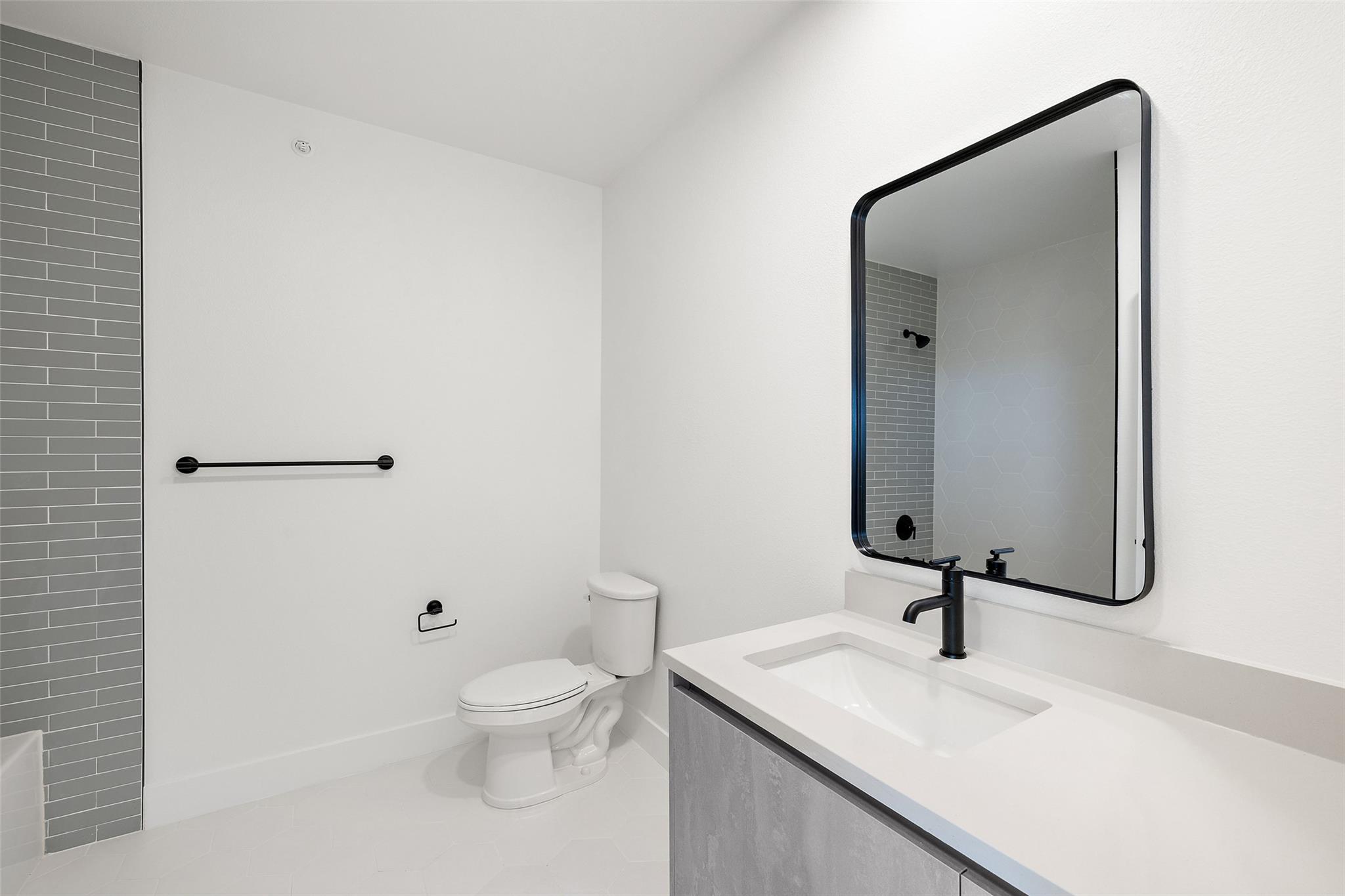 4315 S Congress Ave # 532