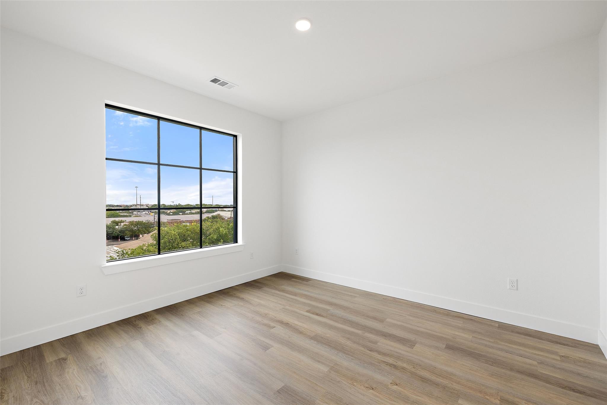 4315 S Congress Ave # 532