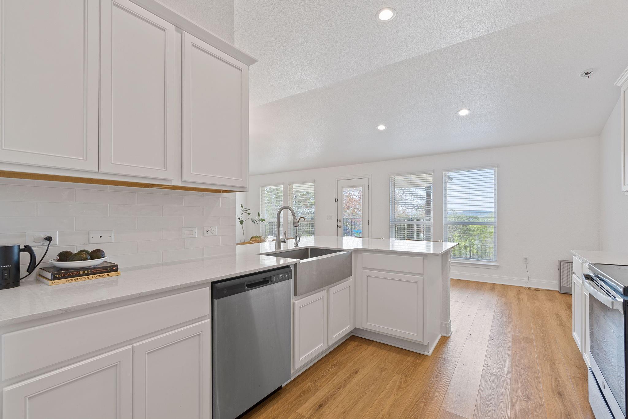 21102 Brewer LN
