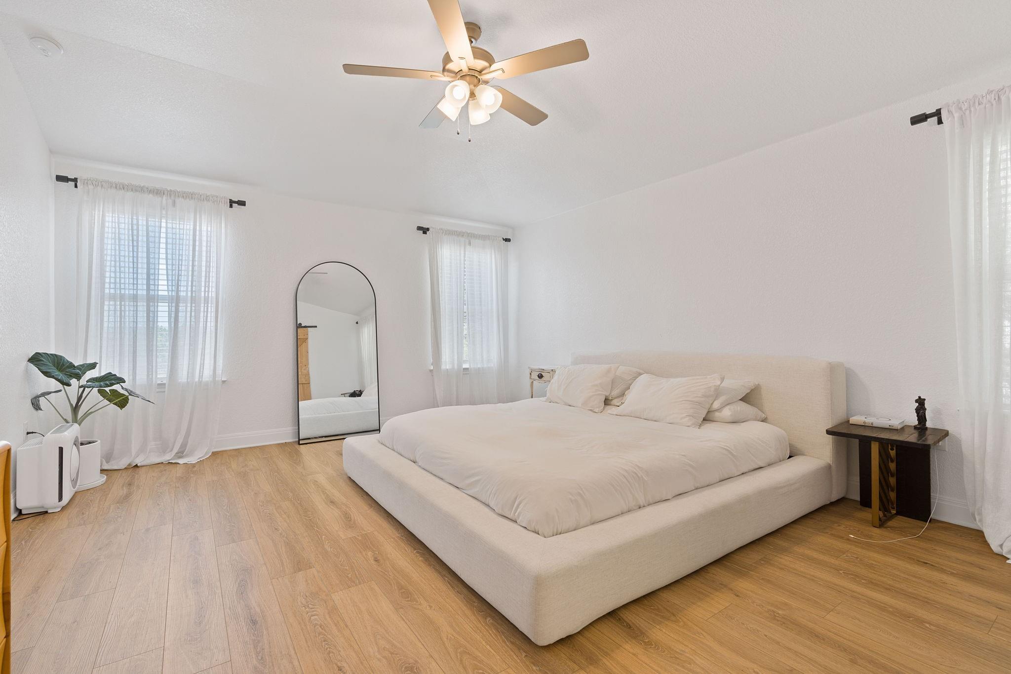 21102 Brewer LN