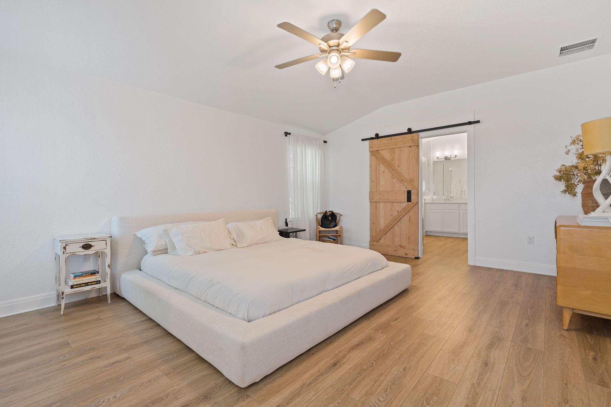 21102 Brewer LN
