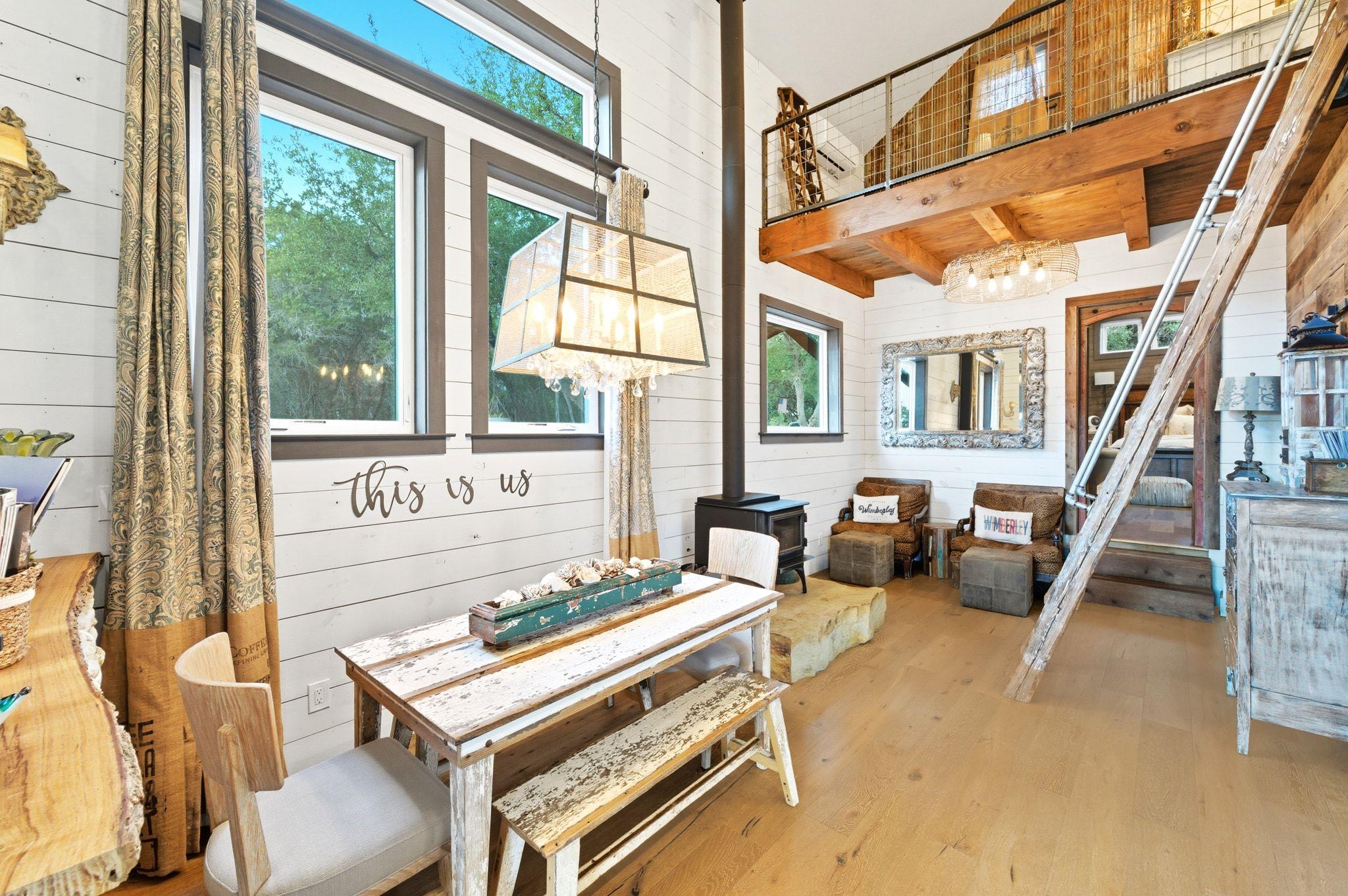 1910 Sandy Point RD, Wimberley