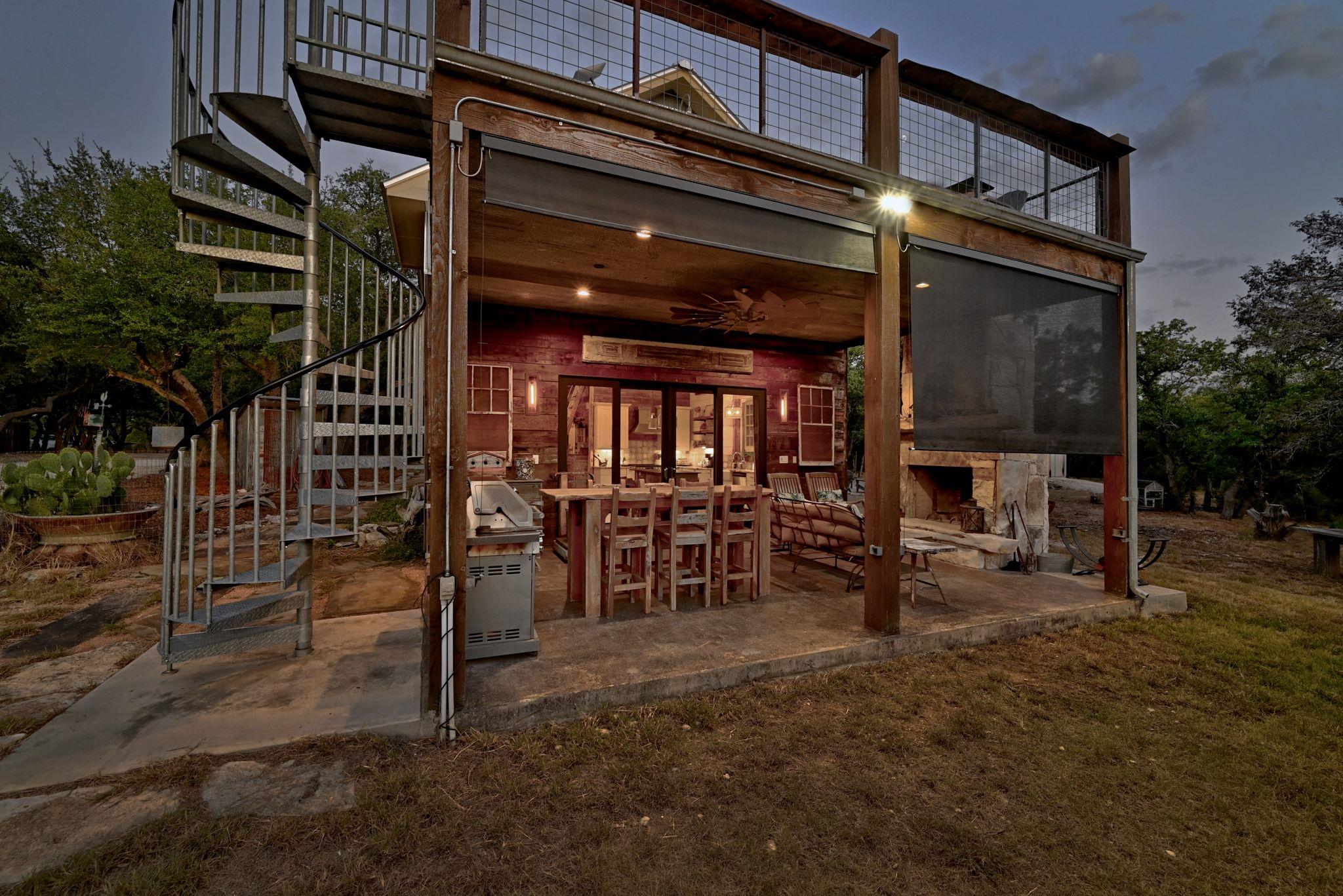 1910 Sandy Point RD, Wimberley