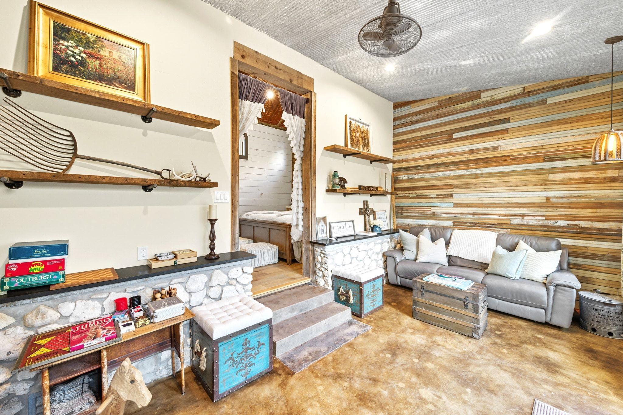 1910 Sandy Point RD, Wimberley