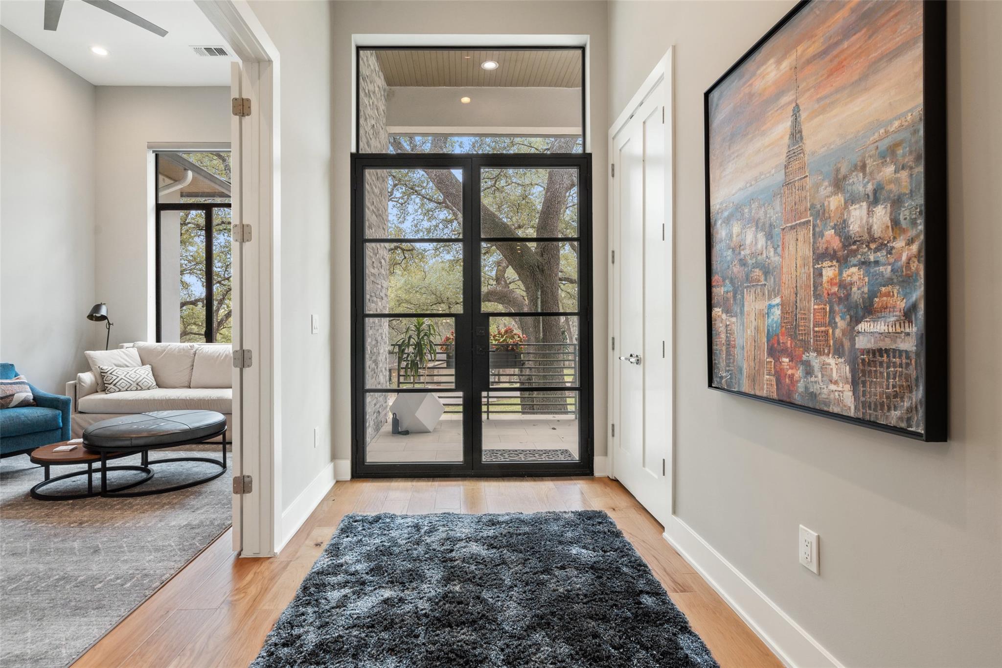4907 Timberline DR