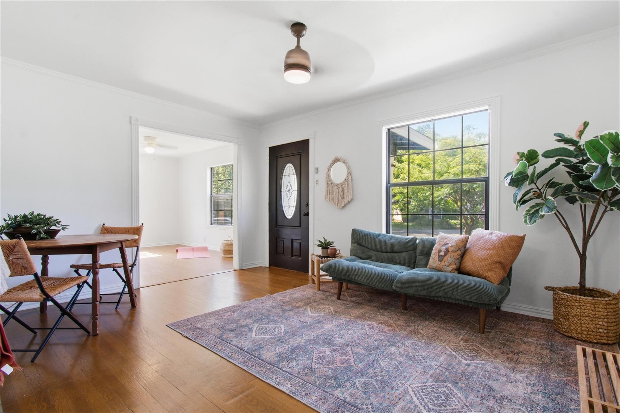 901 Barbara DR