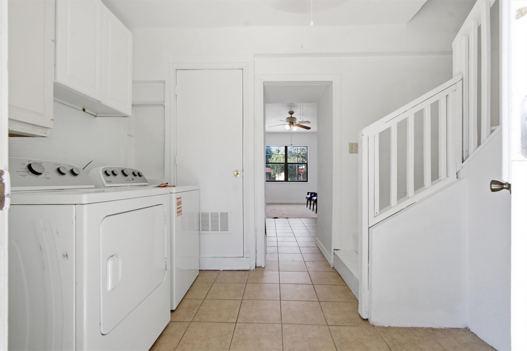901 Barbara DR