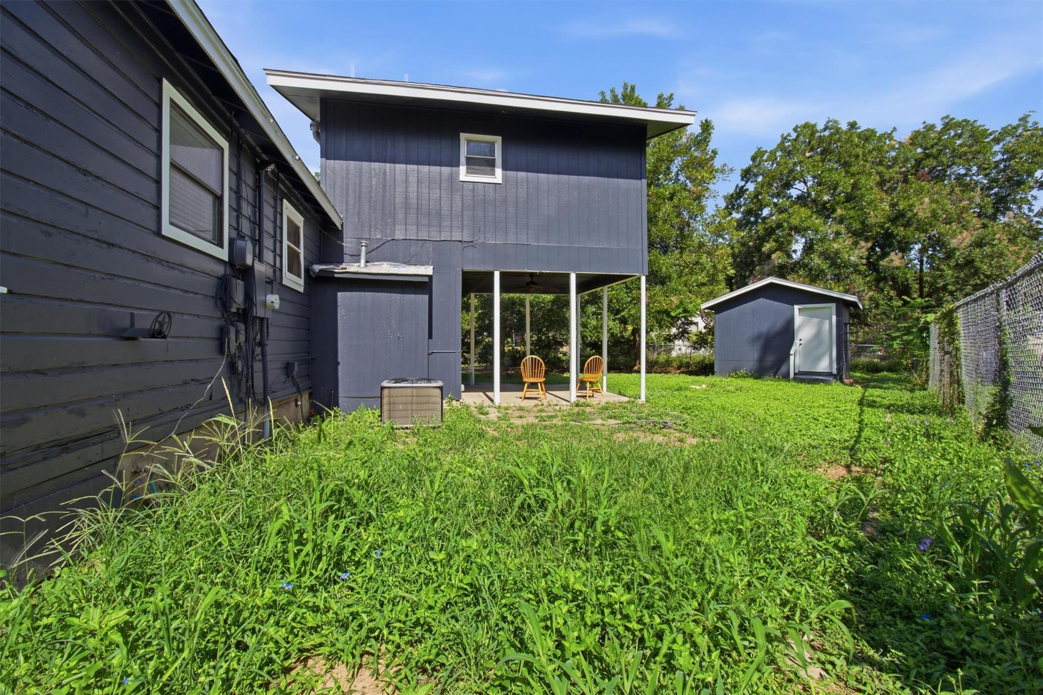 901 Barbara DR