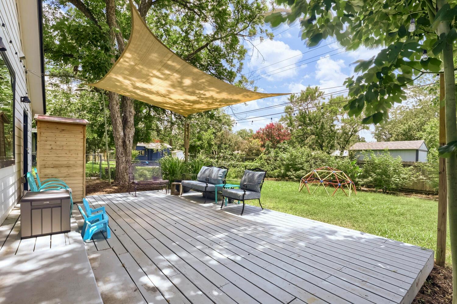 205 Rowland DR