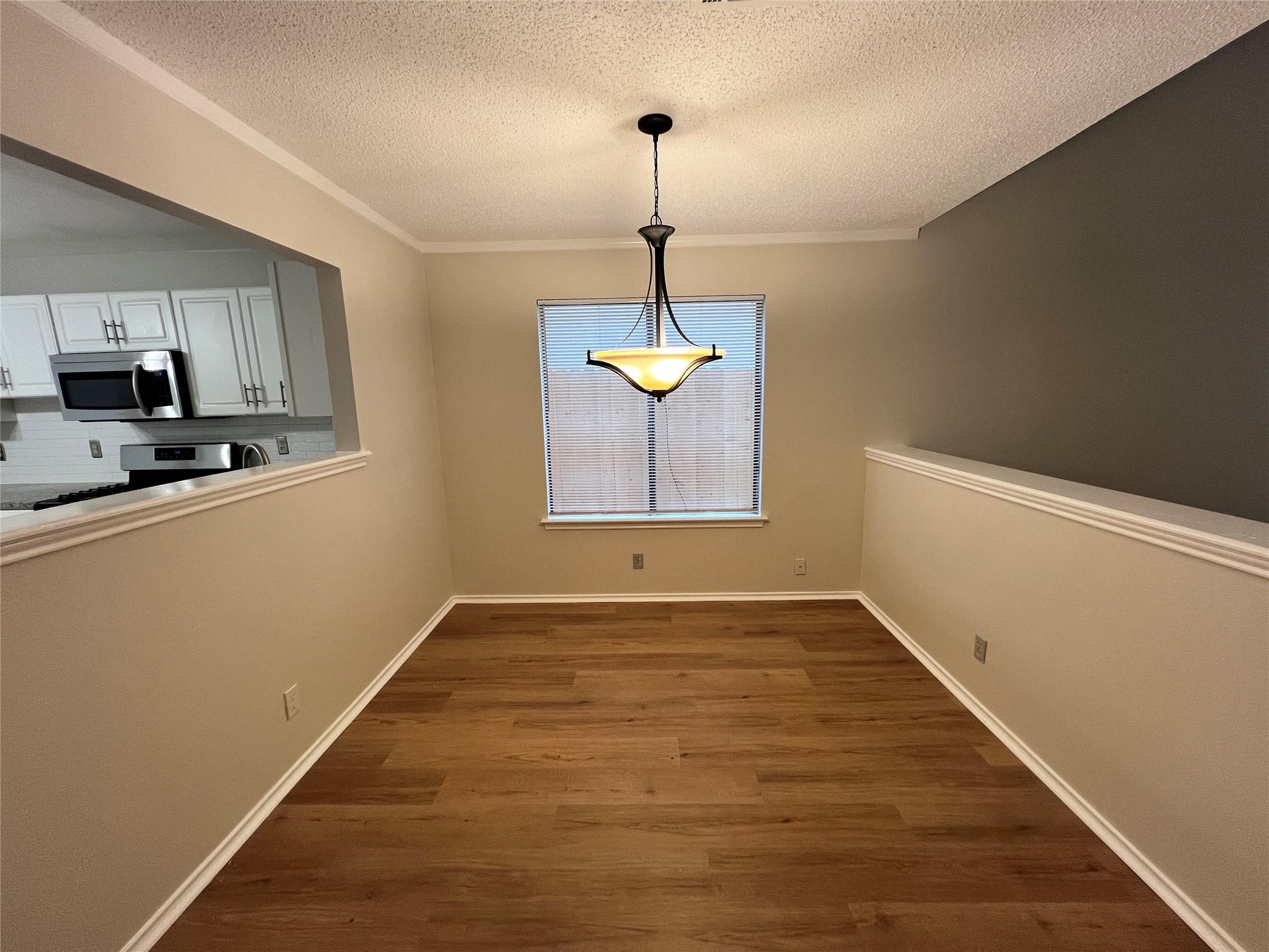 1518 White Oak LOOP