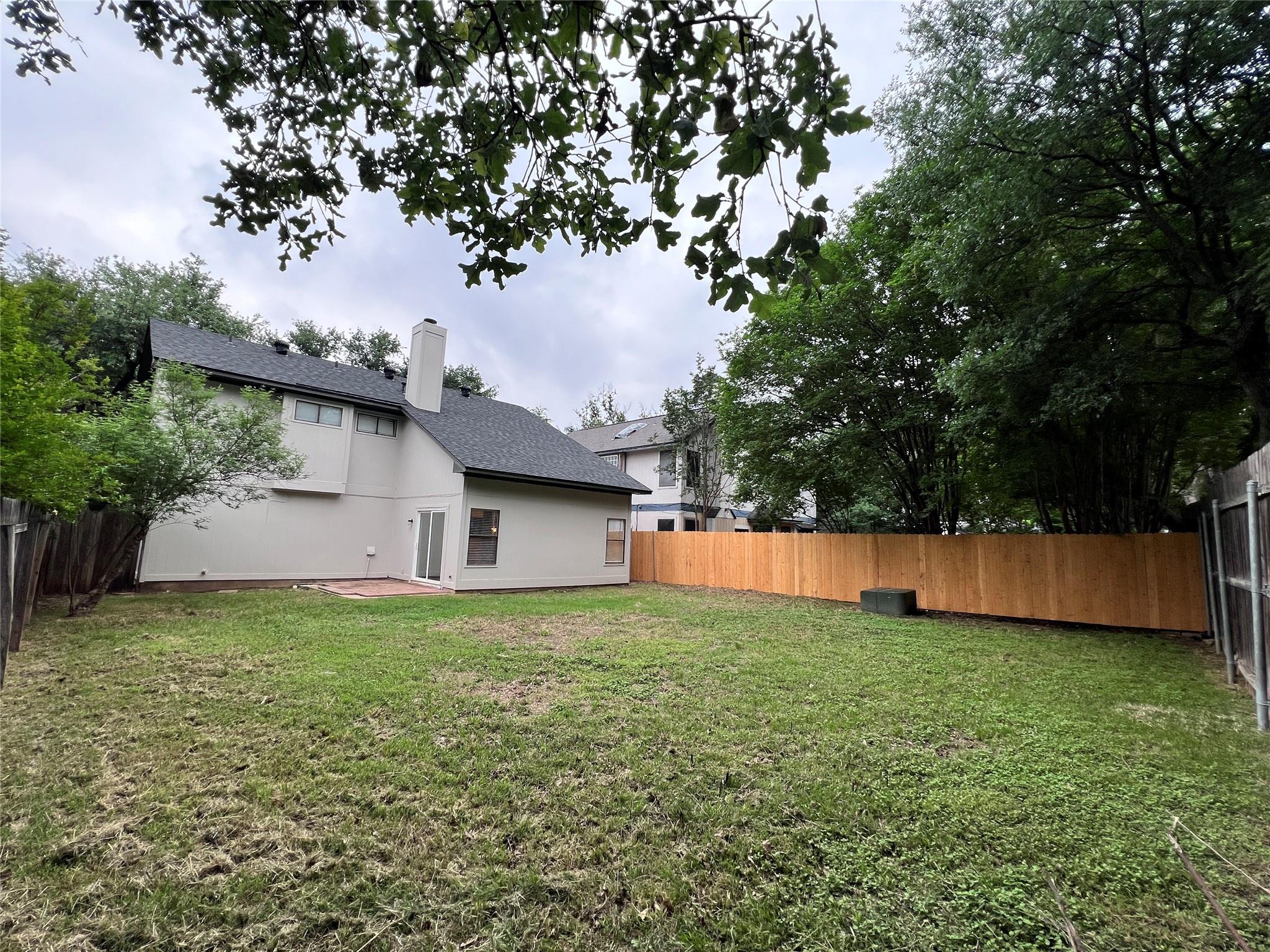 1518 White Oak LOOP