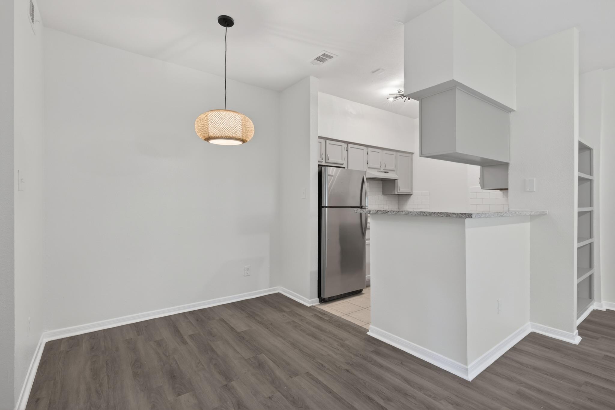 2450 Wickersham LN # 801