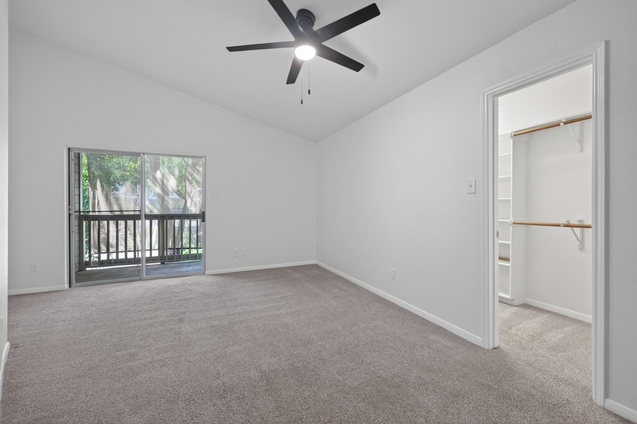 2450 Wickersham LN # 801
