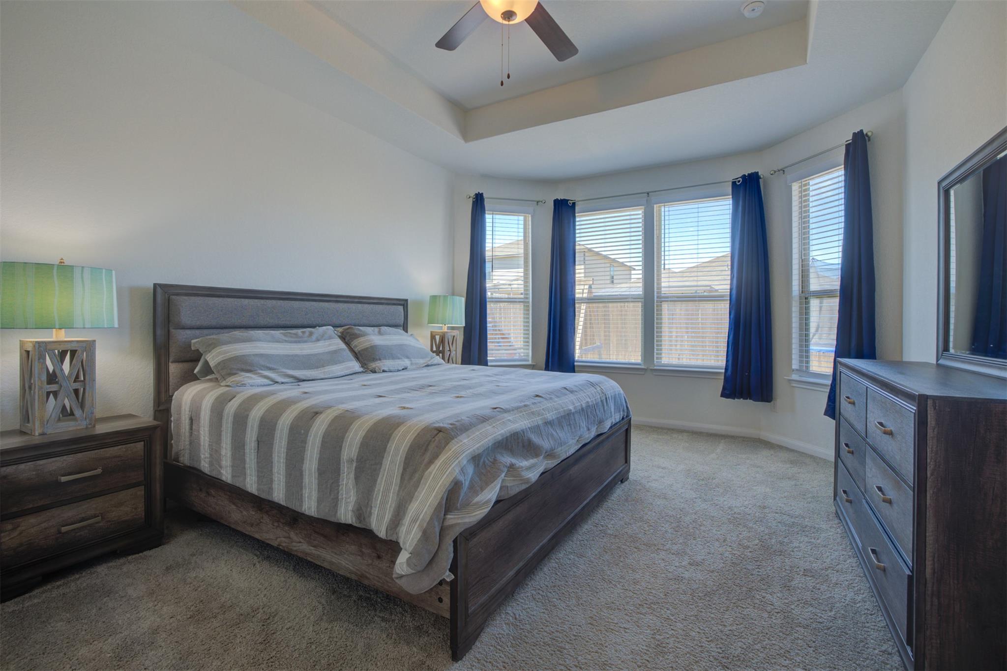 3257 Fox Sedge