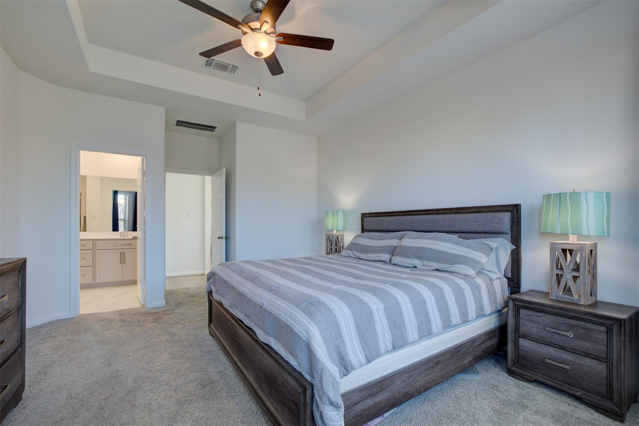 3257 Fox Sedge