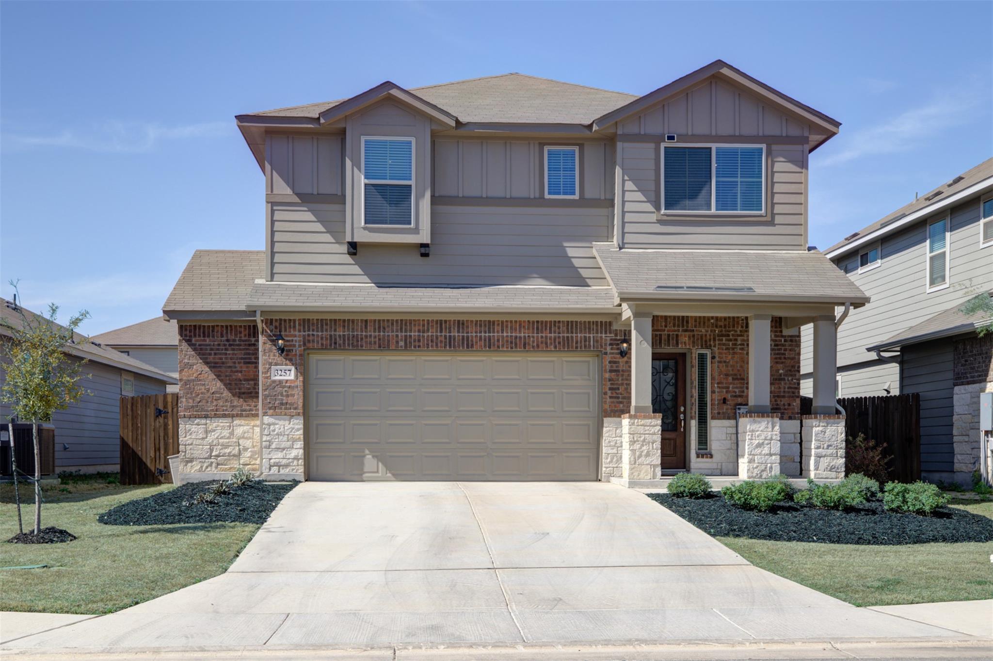3257 Fox Sedge