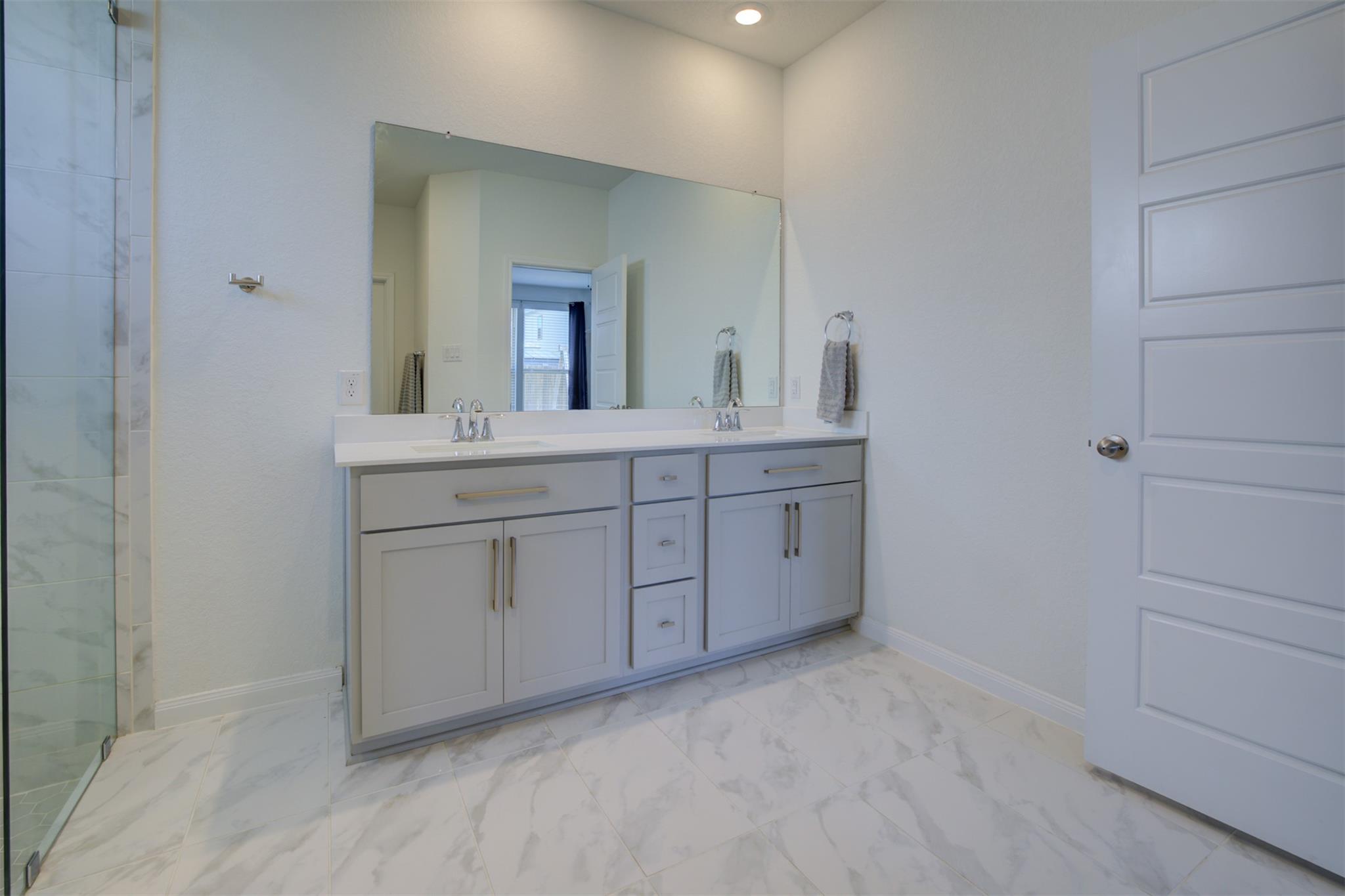 3257 Fox Sedge
