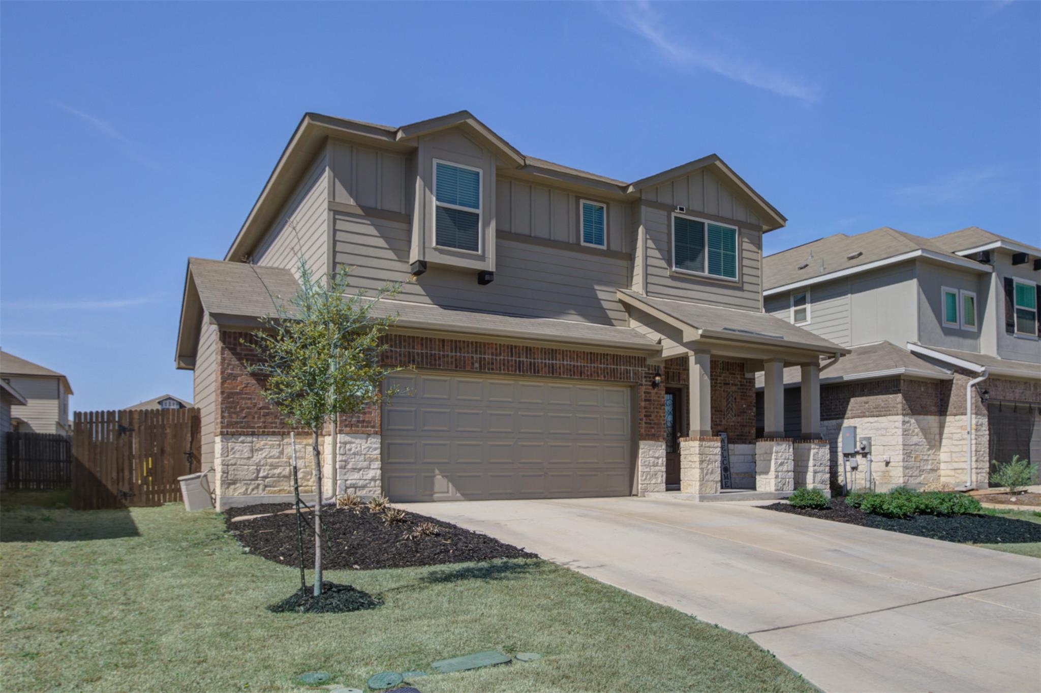 3257 Fox Sedge