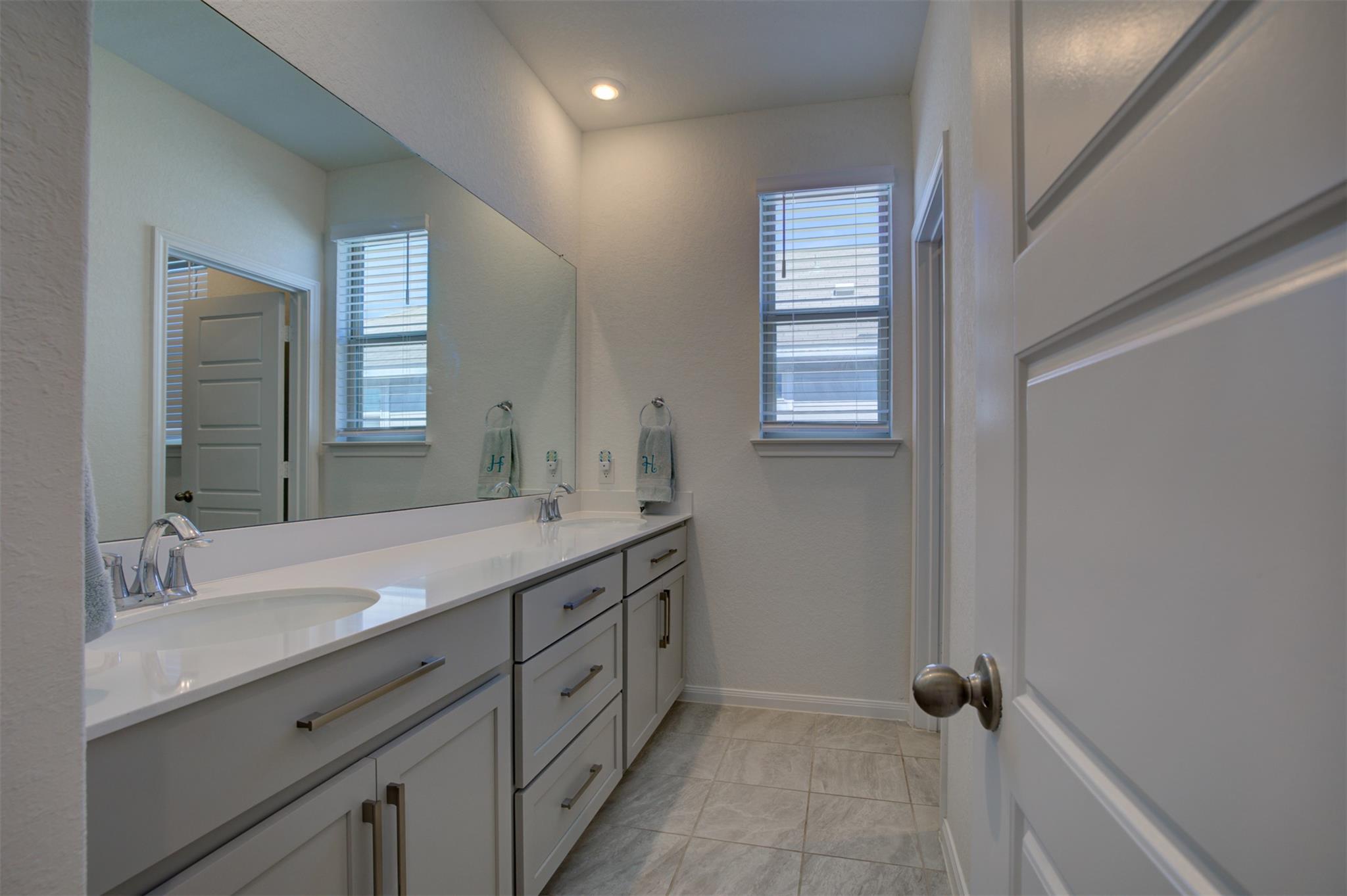 3257 Fox Sedge