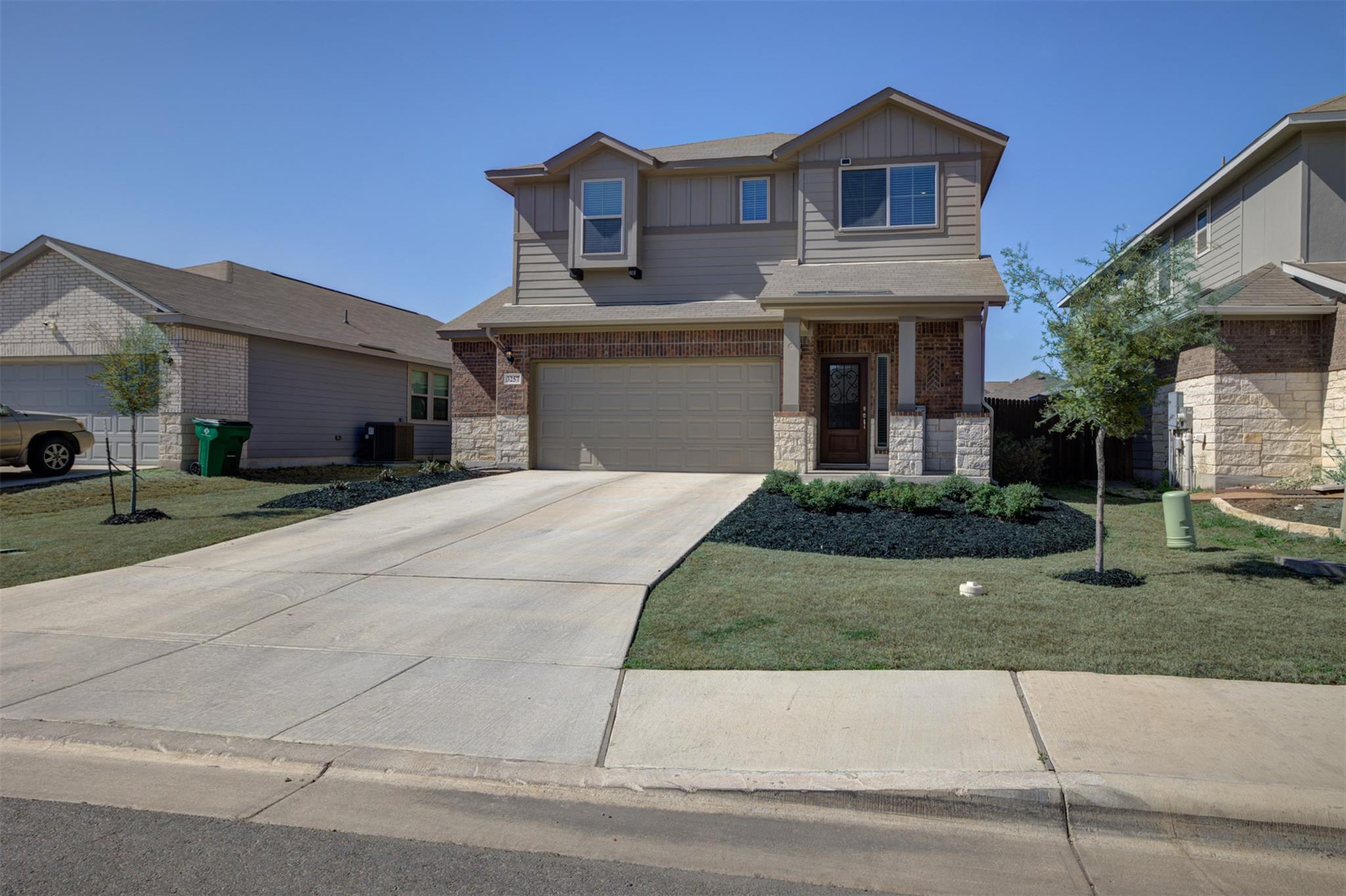 3257 Fox Sedge