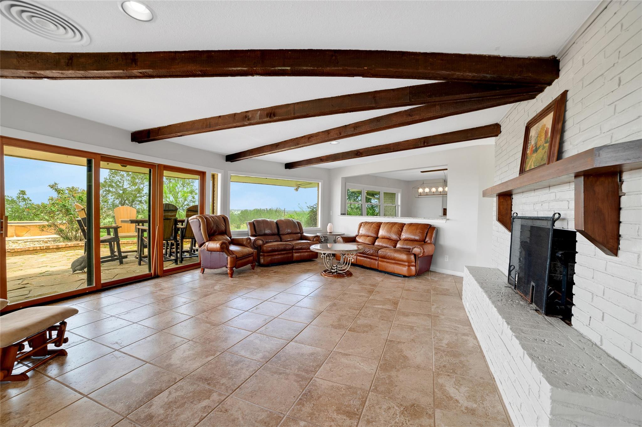 520 Double Eagle Ranch DR