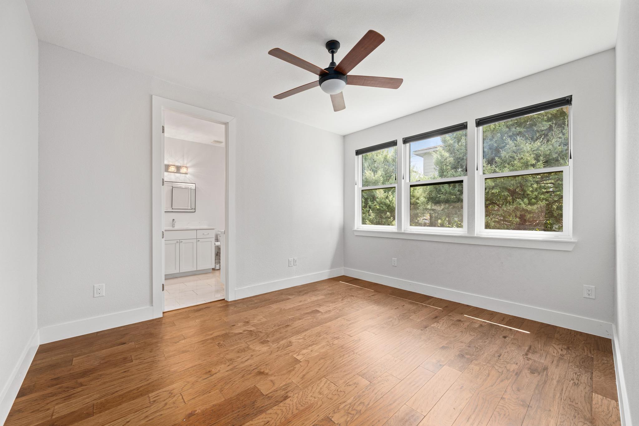 5511 Avenue G # 1