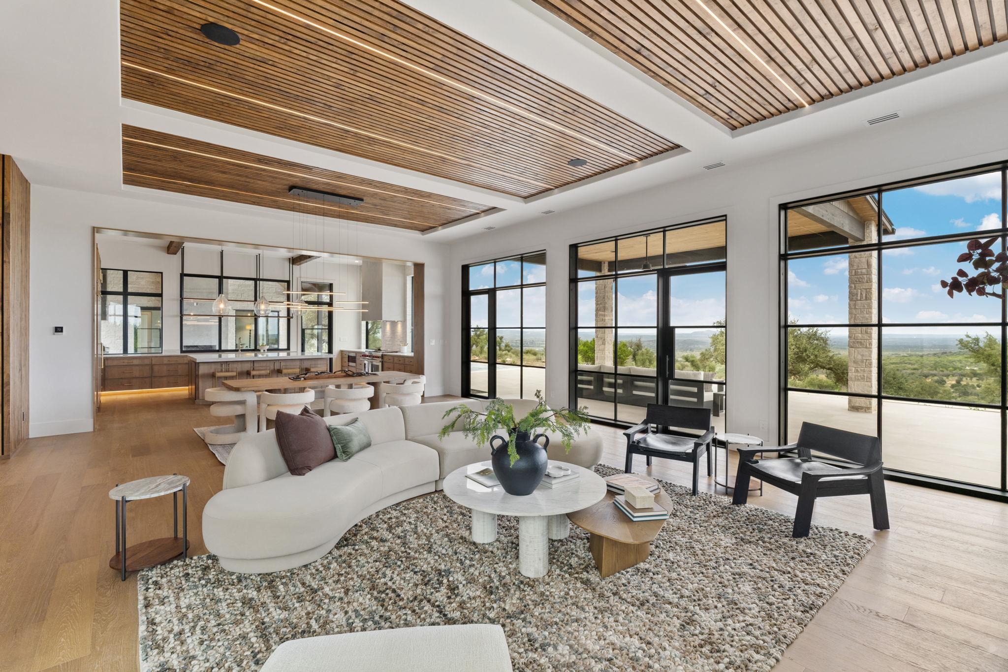 1779 Grande View TRL