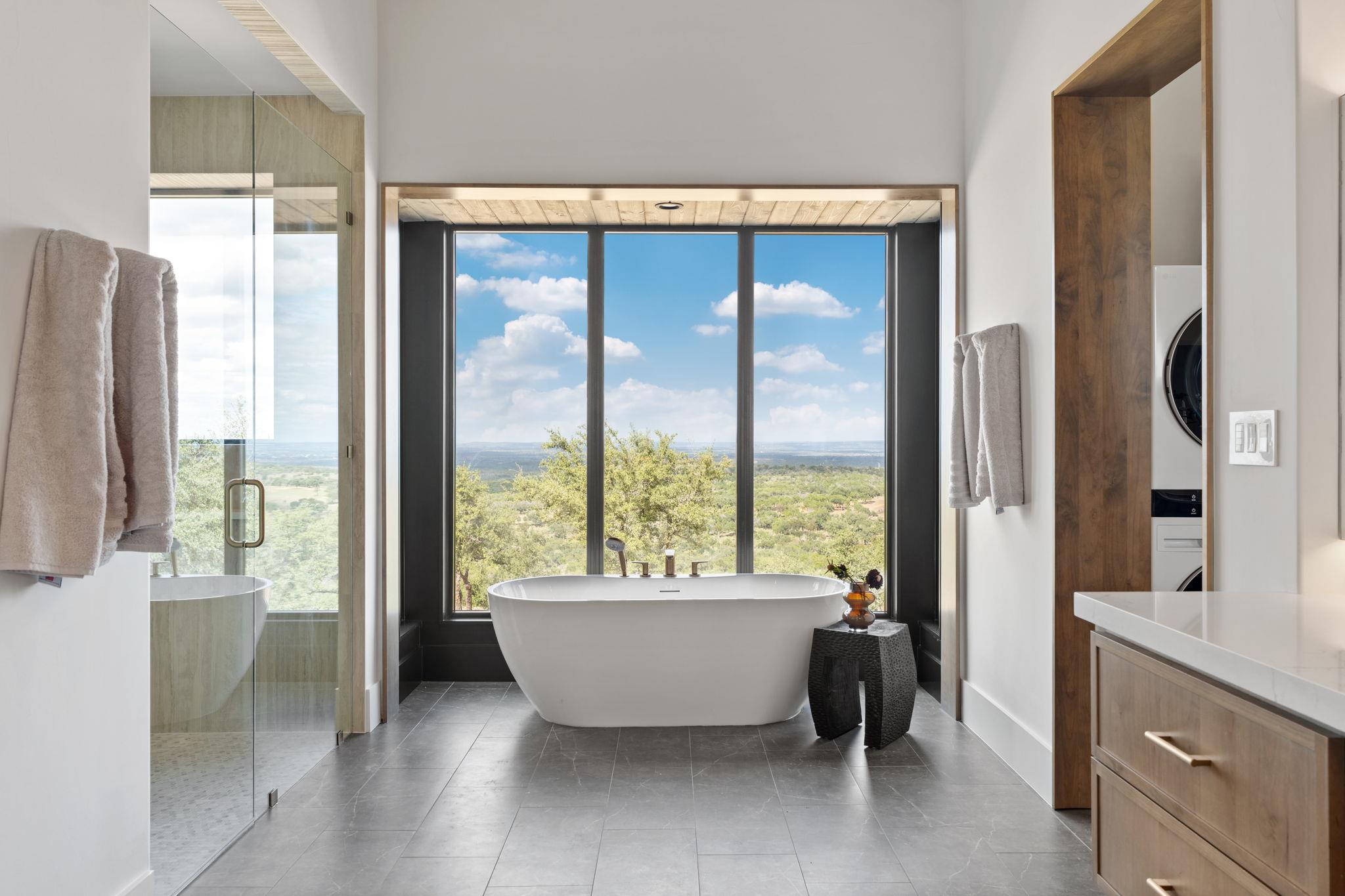 1779 Grande View TRL