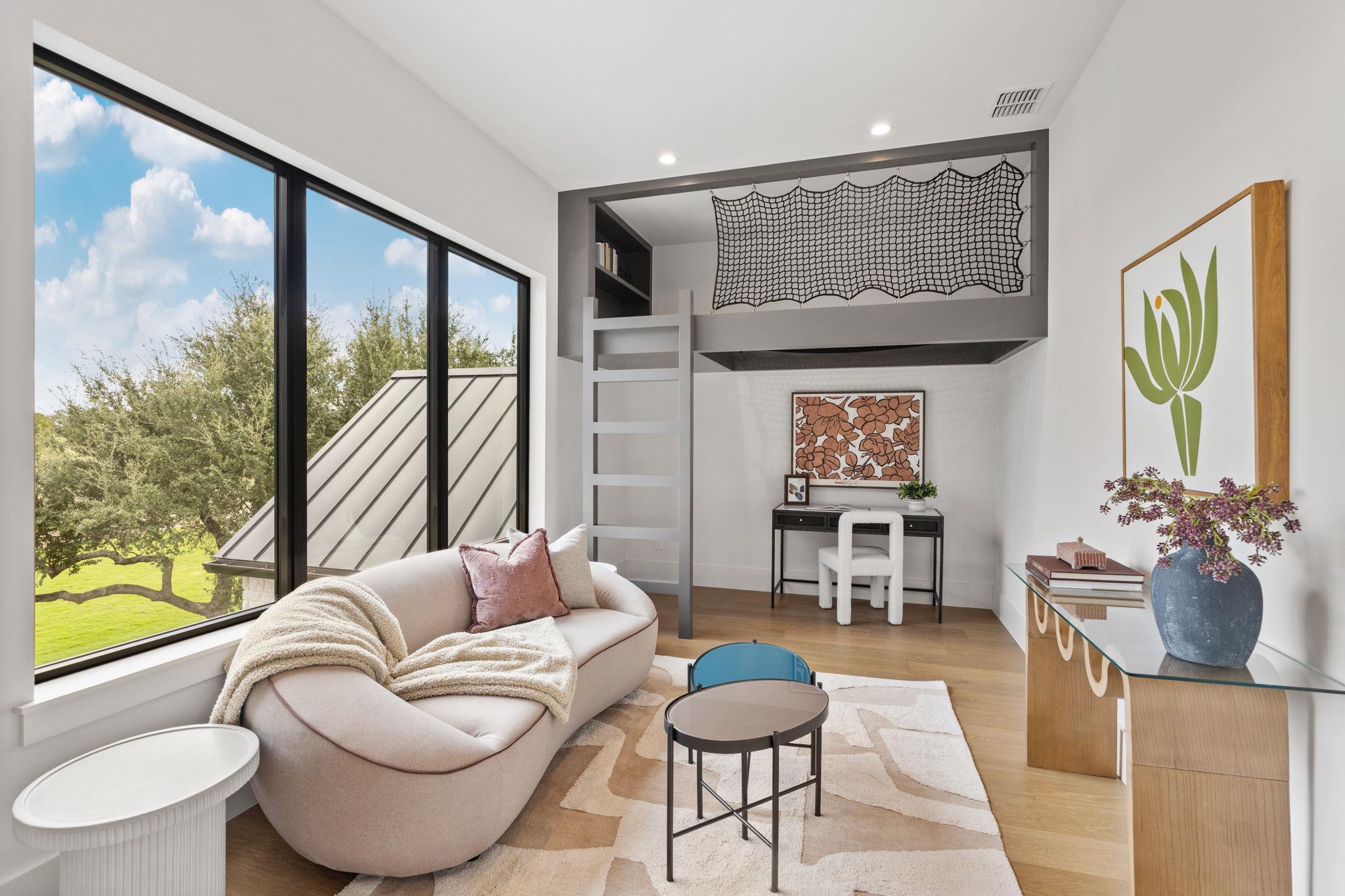 1779 Grande View TRL