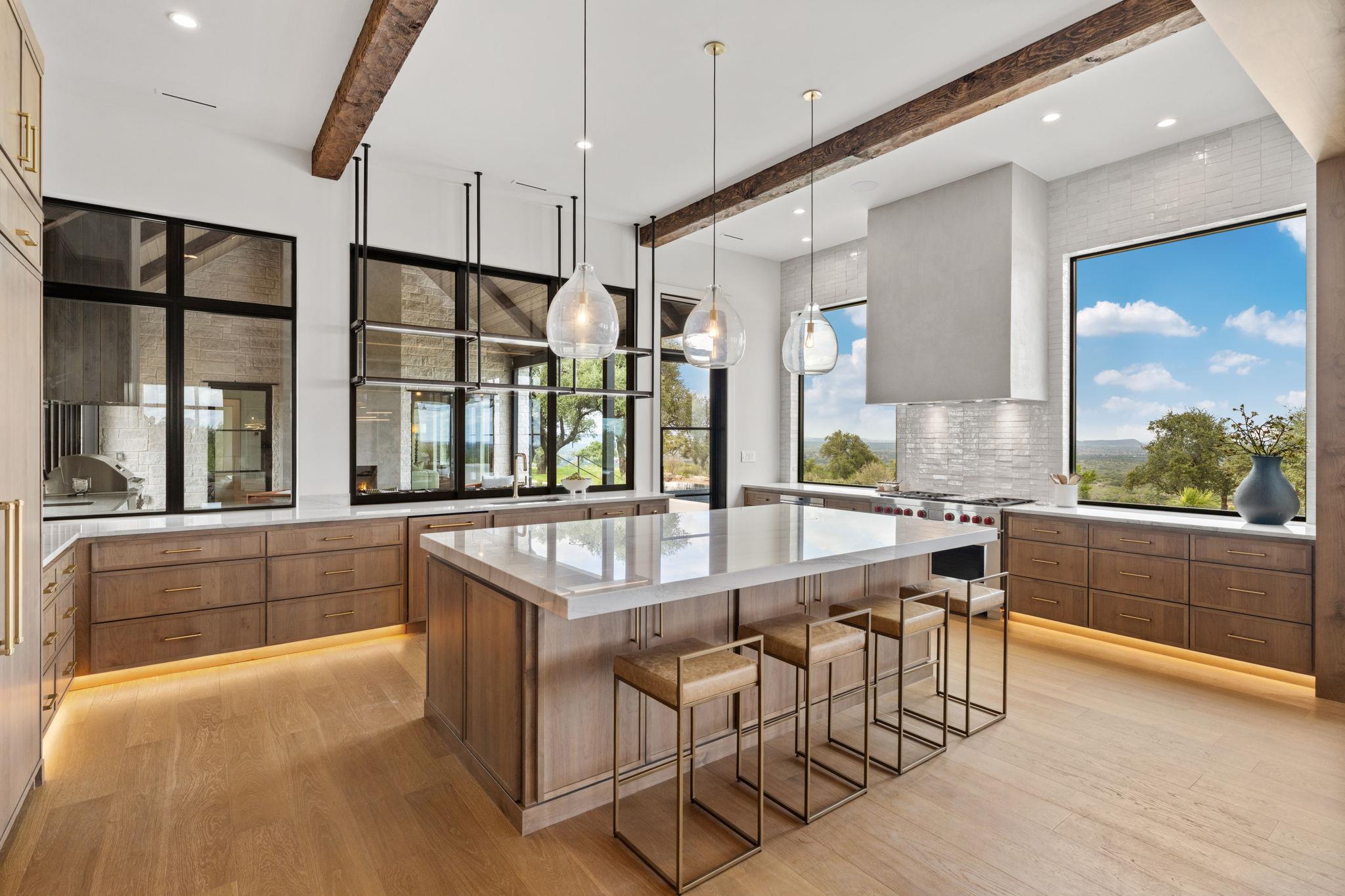 1779 Grande View TRL