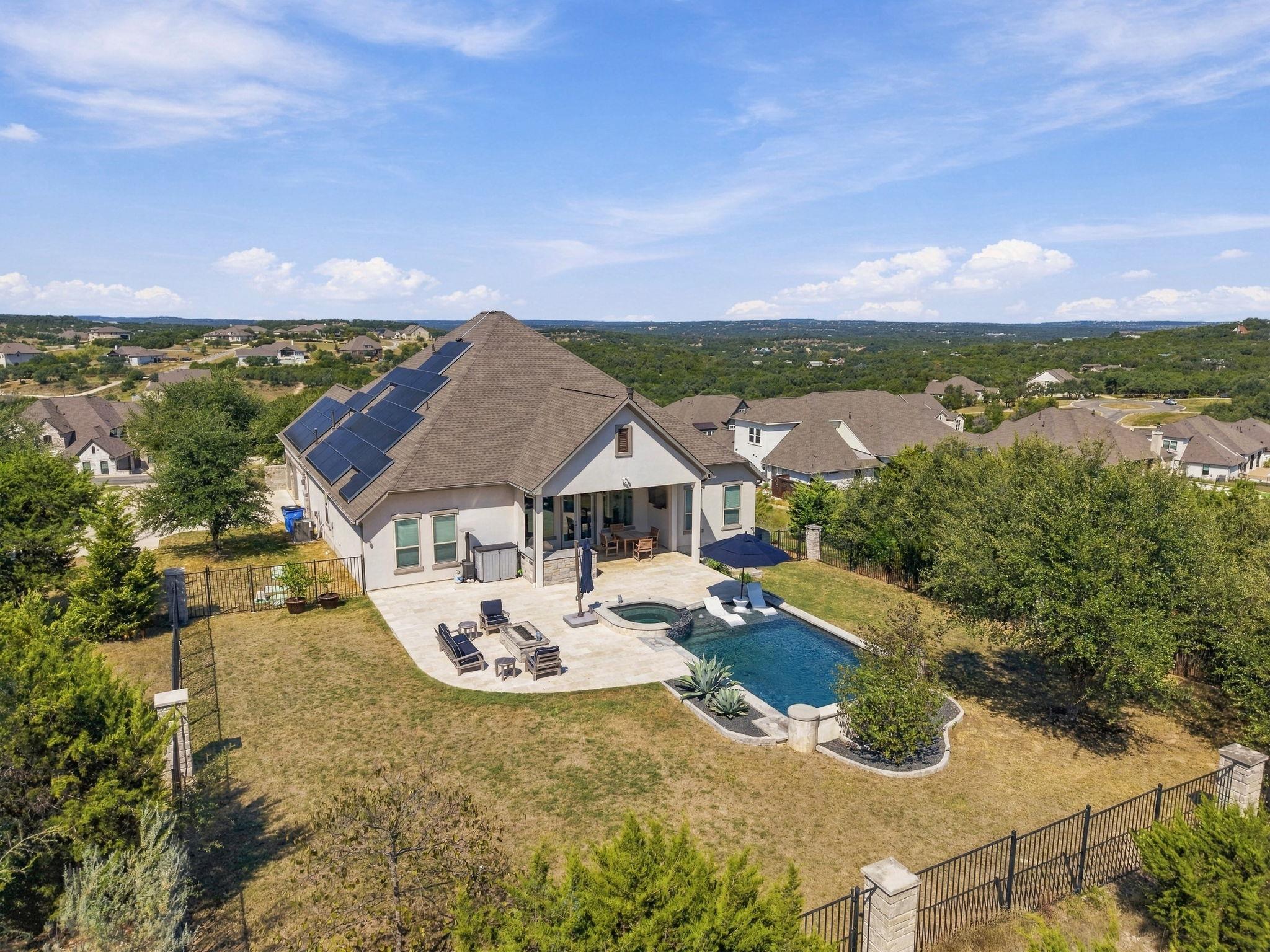 1108 Gato Del Sol Ave