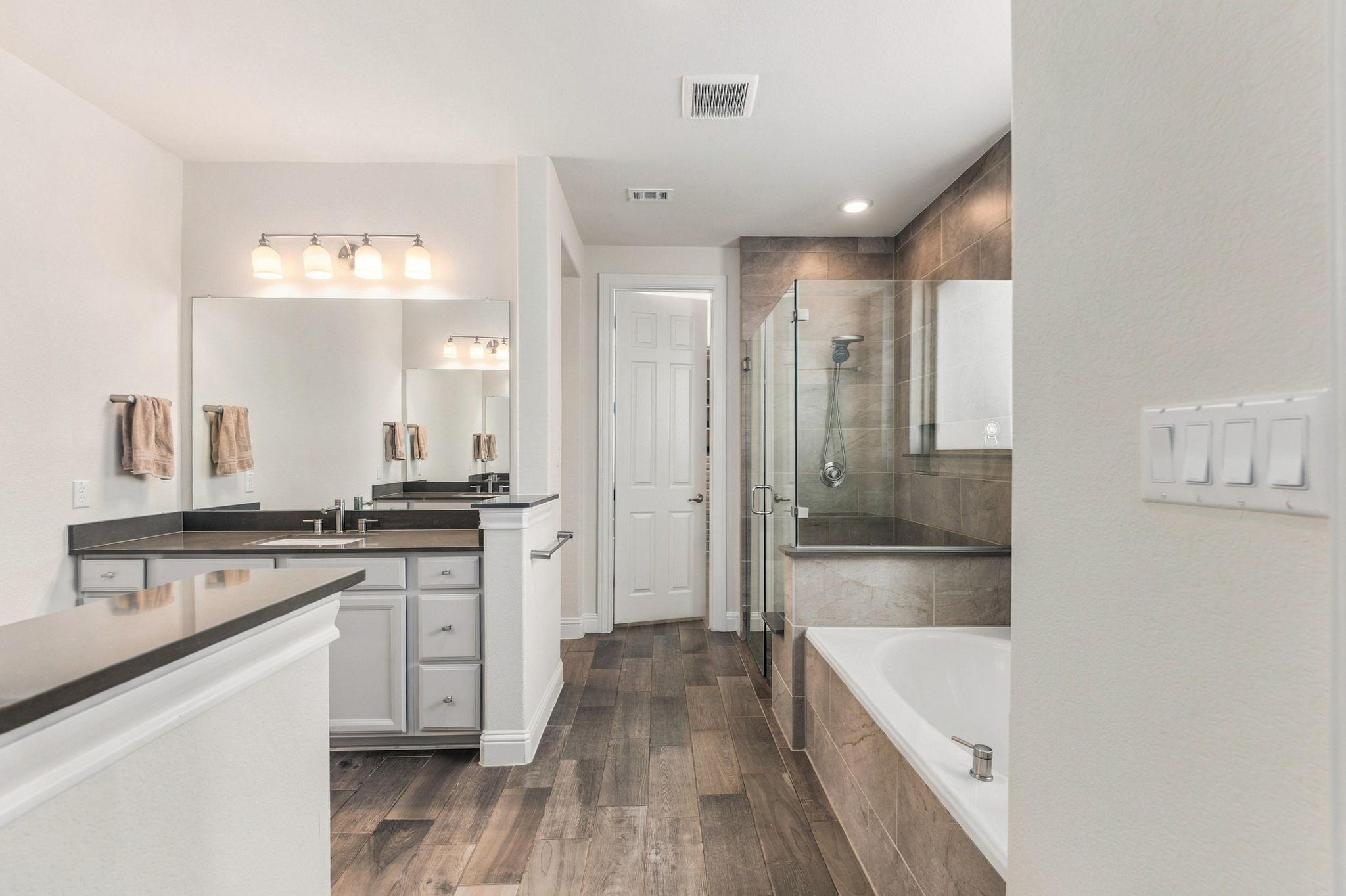 1108 Gato Del Sol Ave