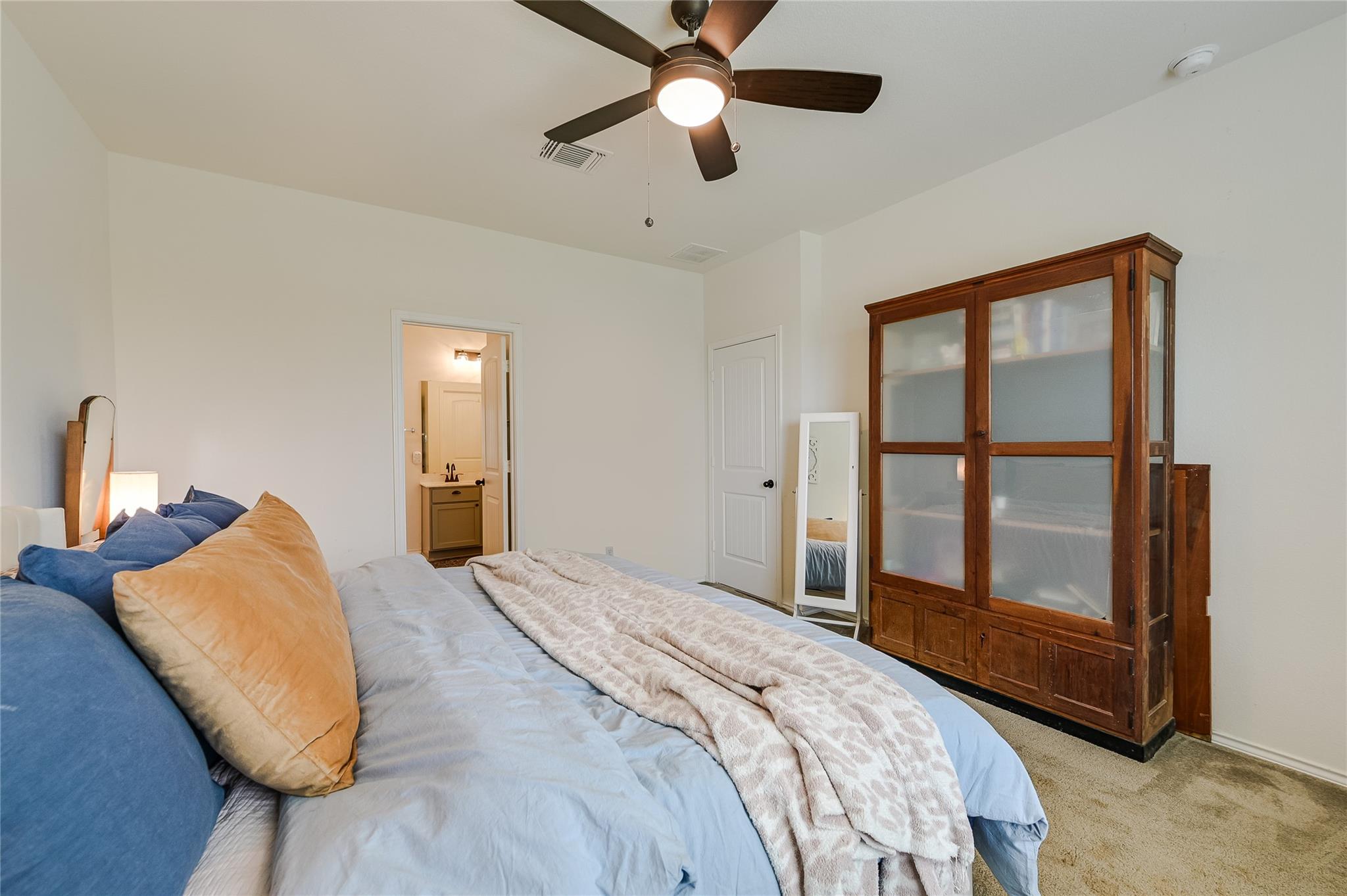 1008 Estes PARK