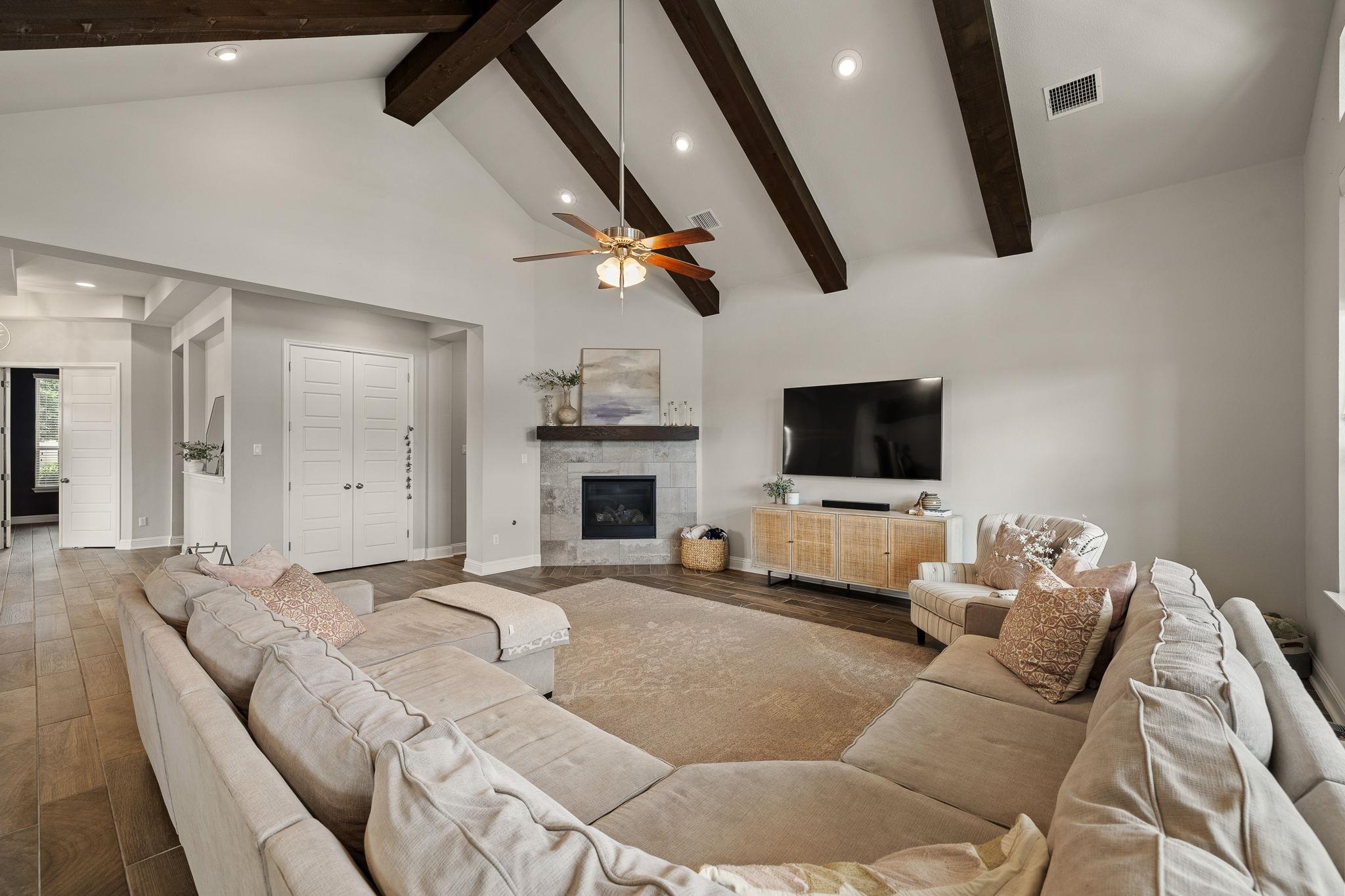 300 Blue Agave LN