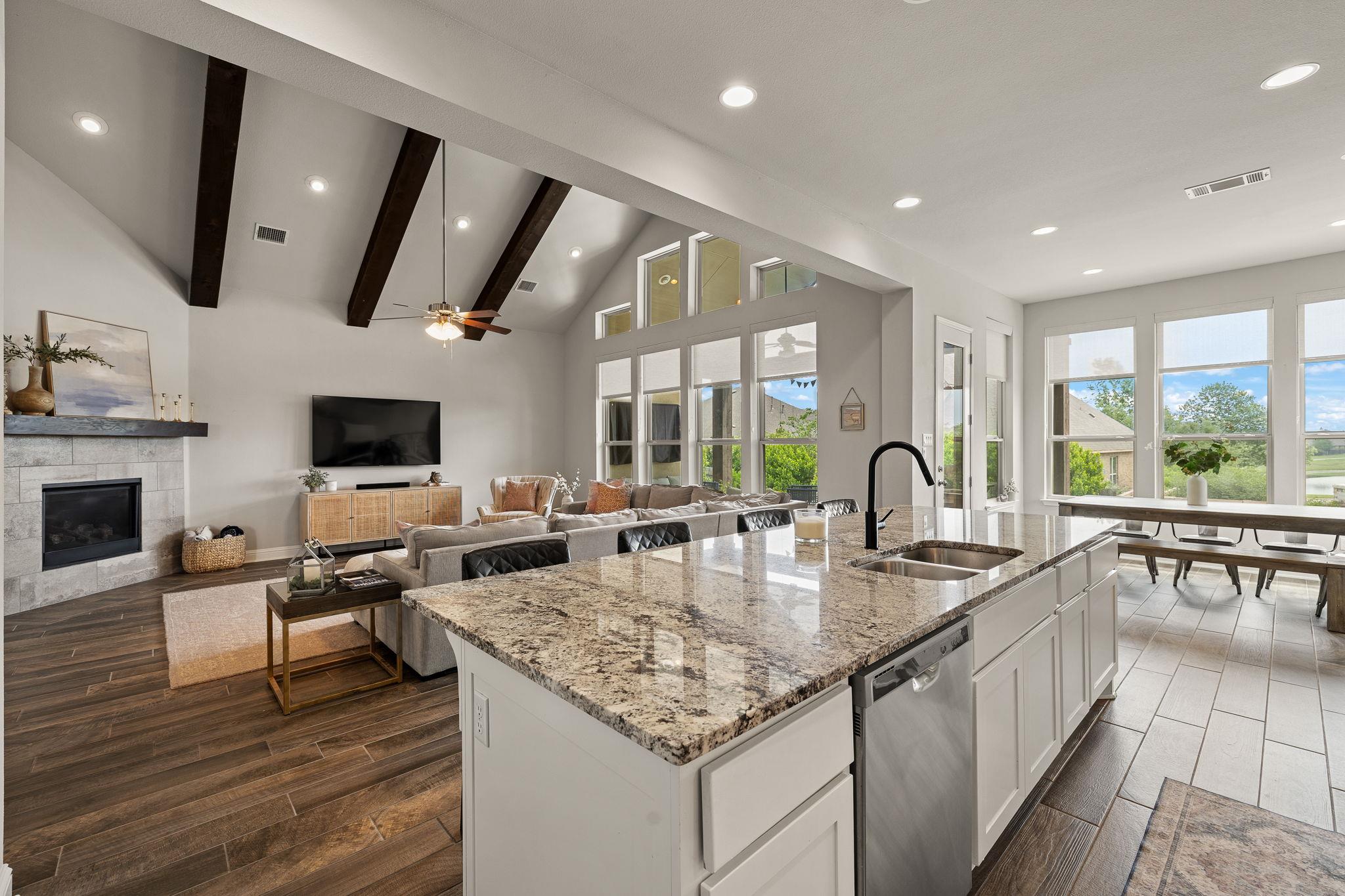 300 Blue Agave LN
