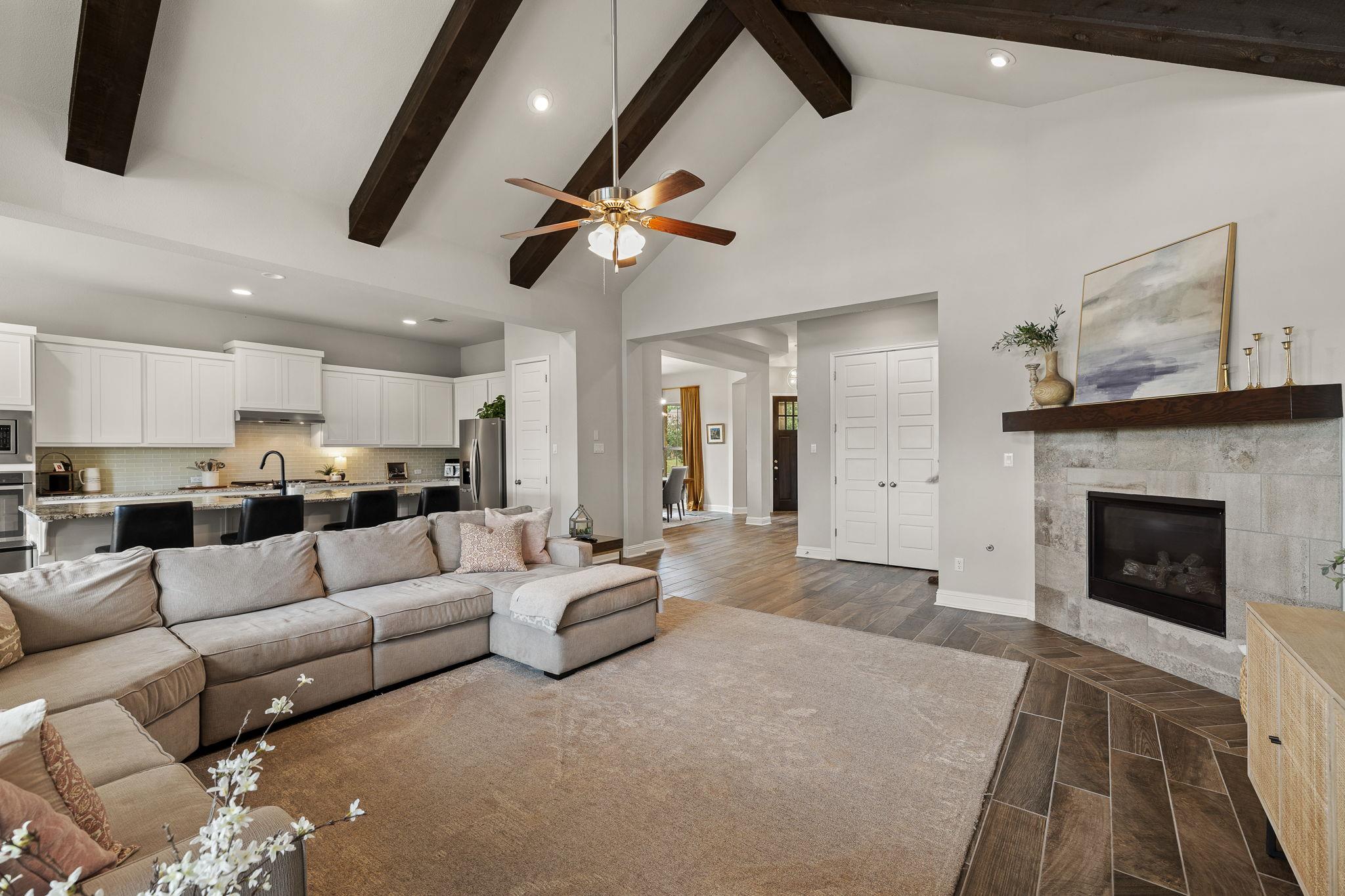 300 Blue Agave LN