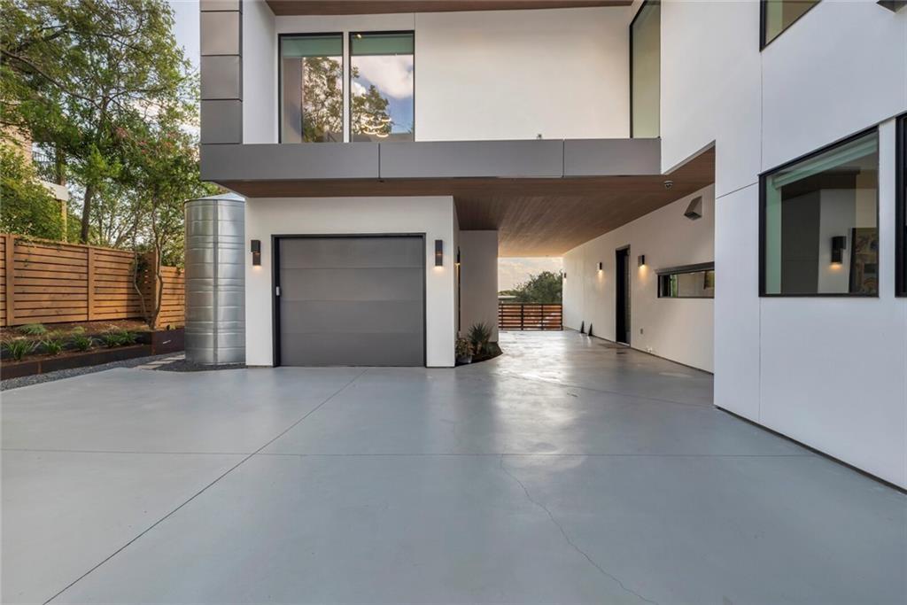 4811 Timberline DR