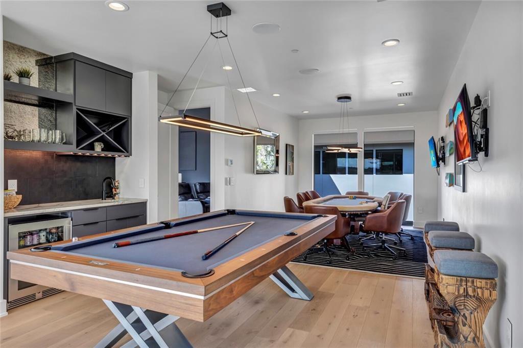 4811 Timberline DR