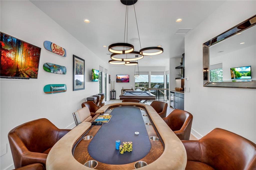 4811 Timberline DR