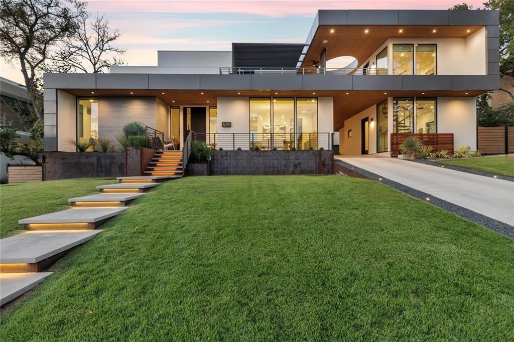 4811 Timberline DR