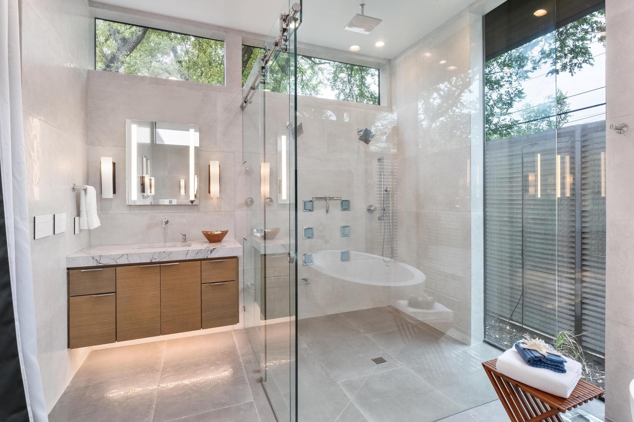 4811 Timberline DR
