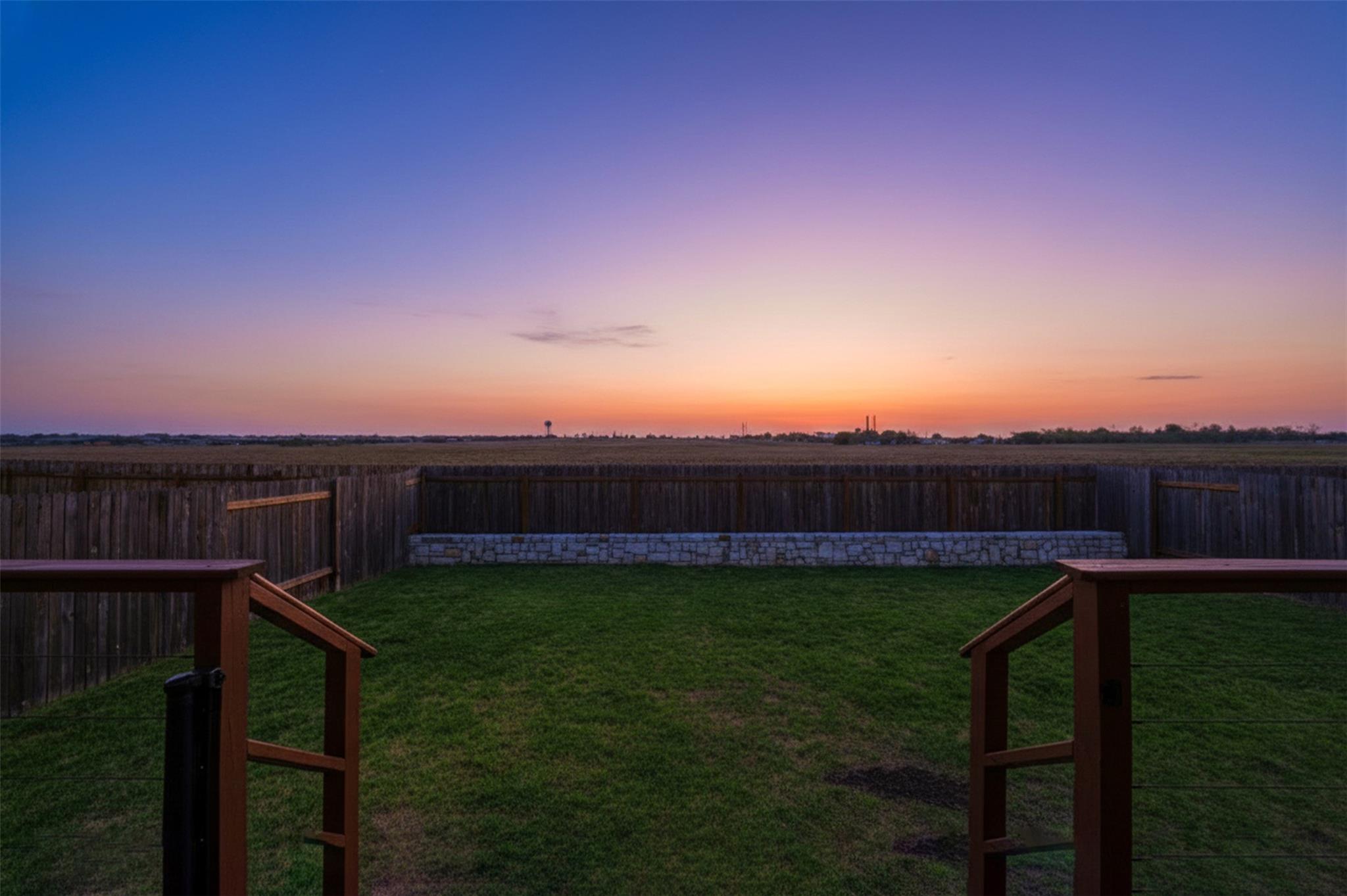 111 Granite Dome DR