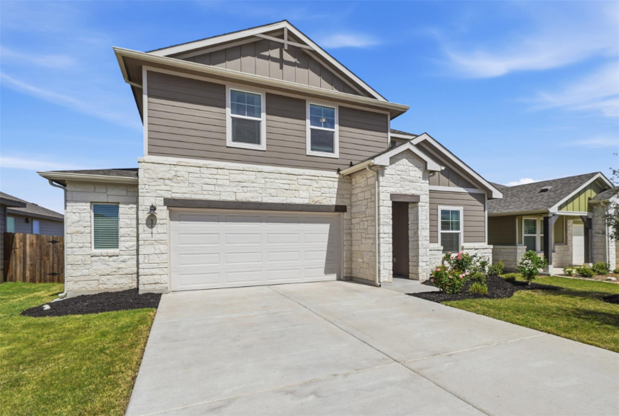 111 Granite Dome DR