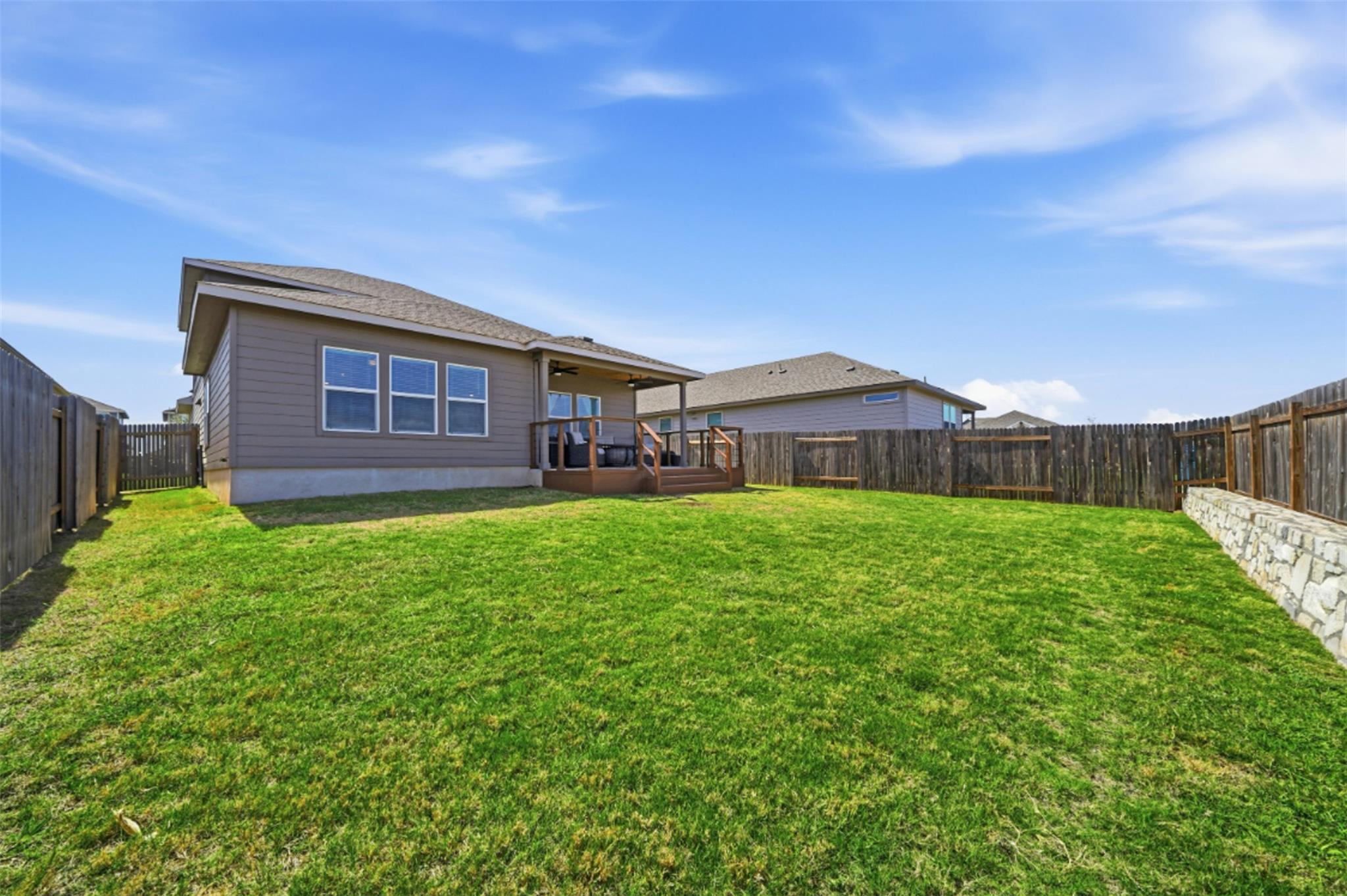 111 Granite Dome DR