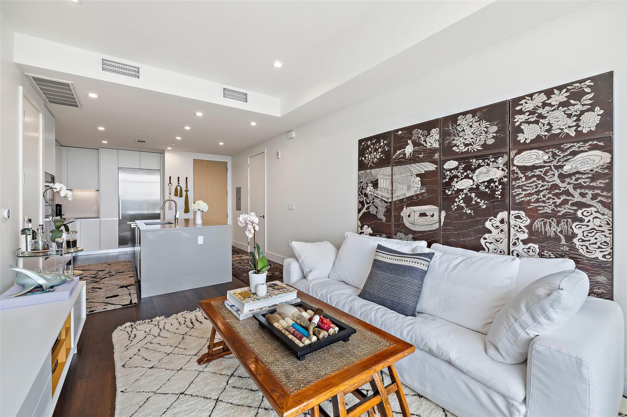 501 West Ave # 2202