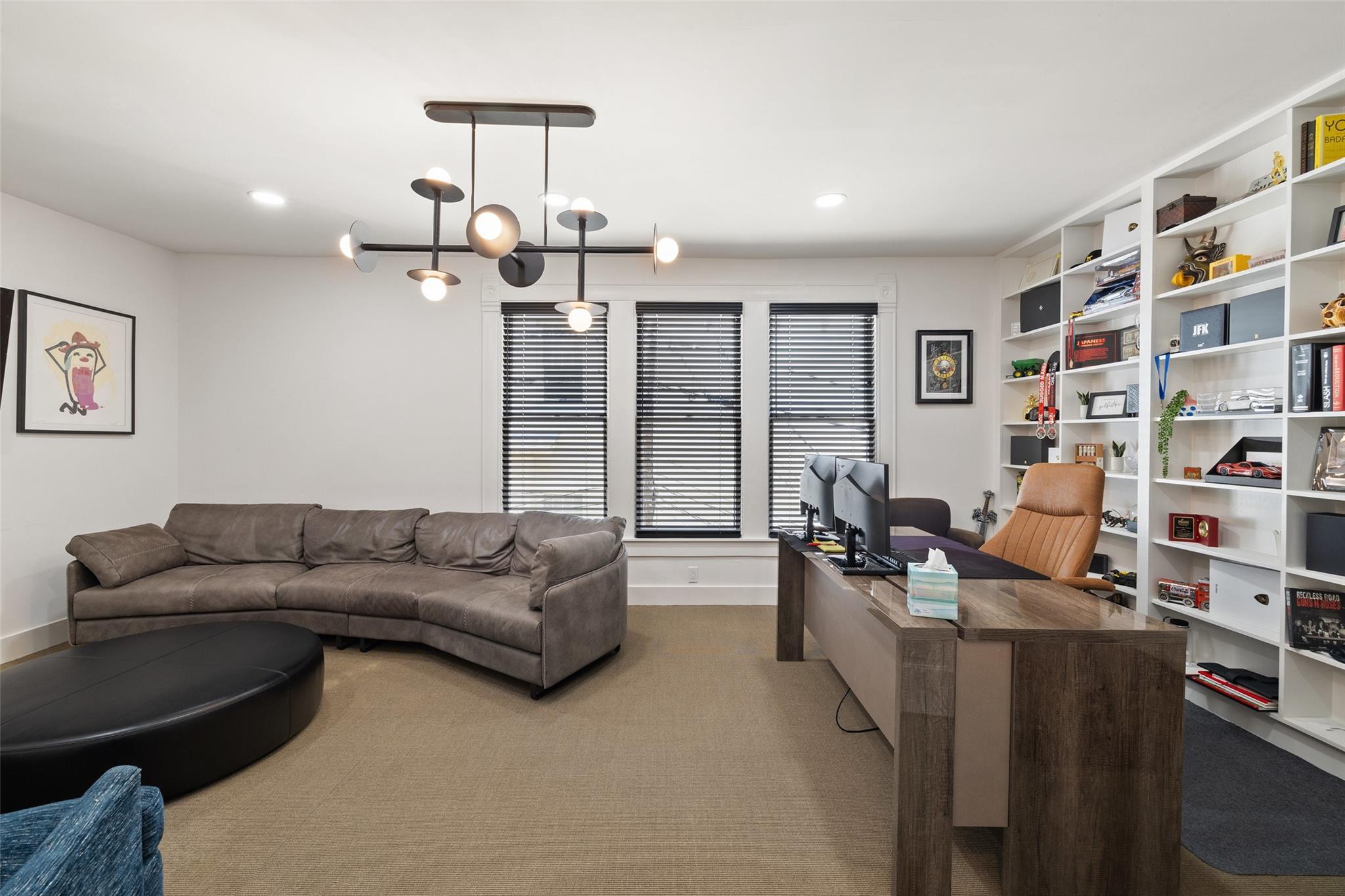 1004 West Ave