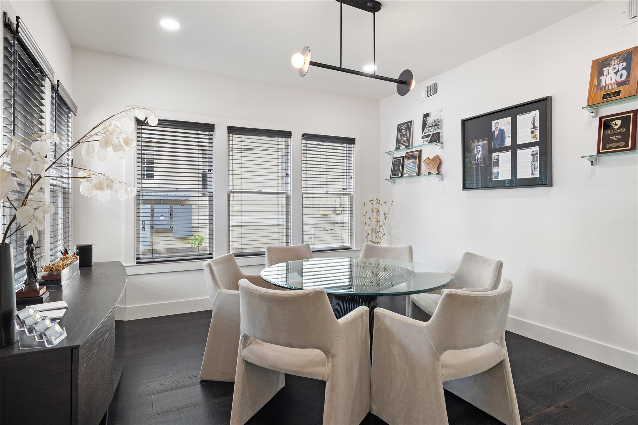 1004 West Ave