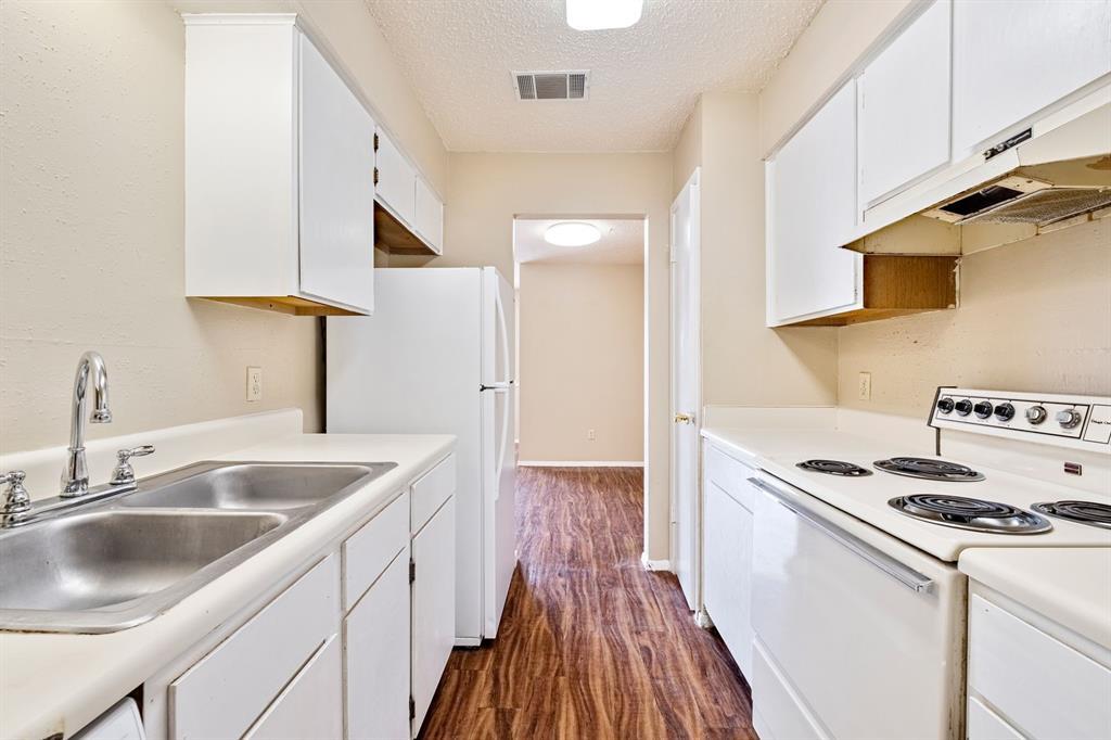 301 Craddock Ave # C