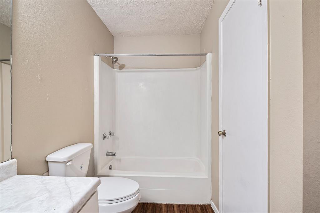 301 Craddock Ave # C