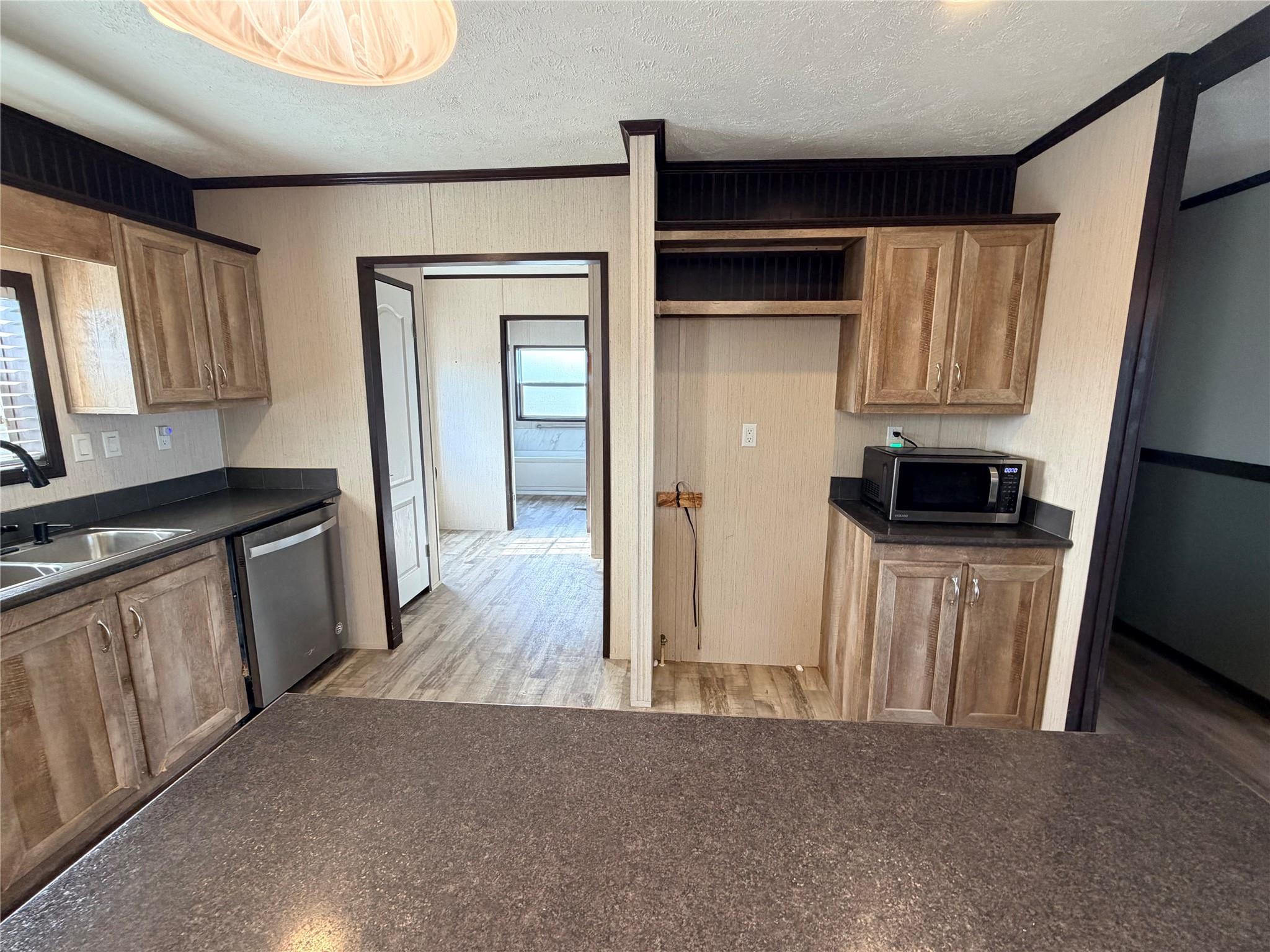 17310 State Hwy 95 S # B